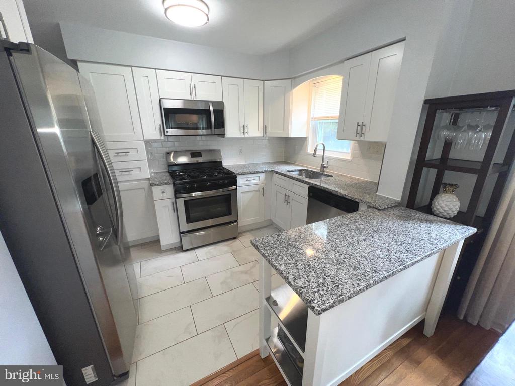 7216 DEBORAH DRIVE