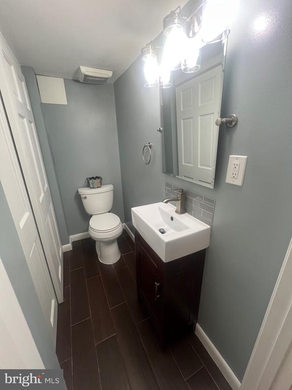 7216 DEBORAH DRIVE