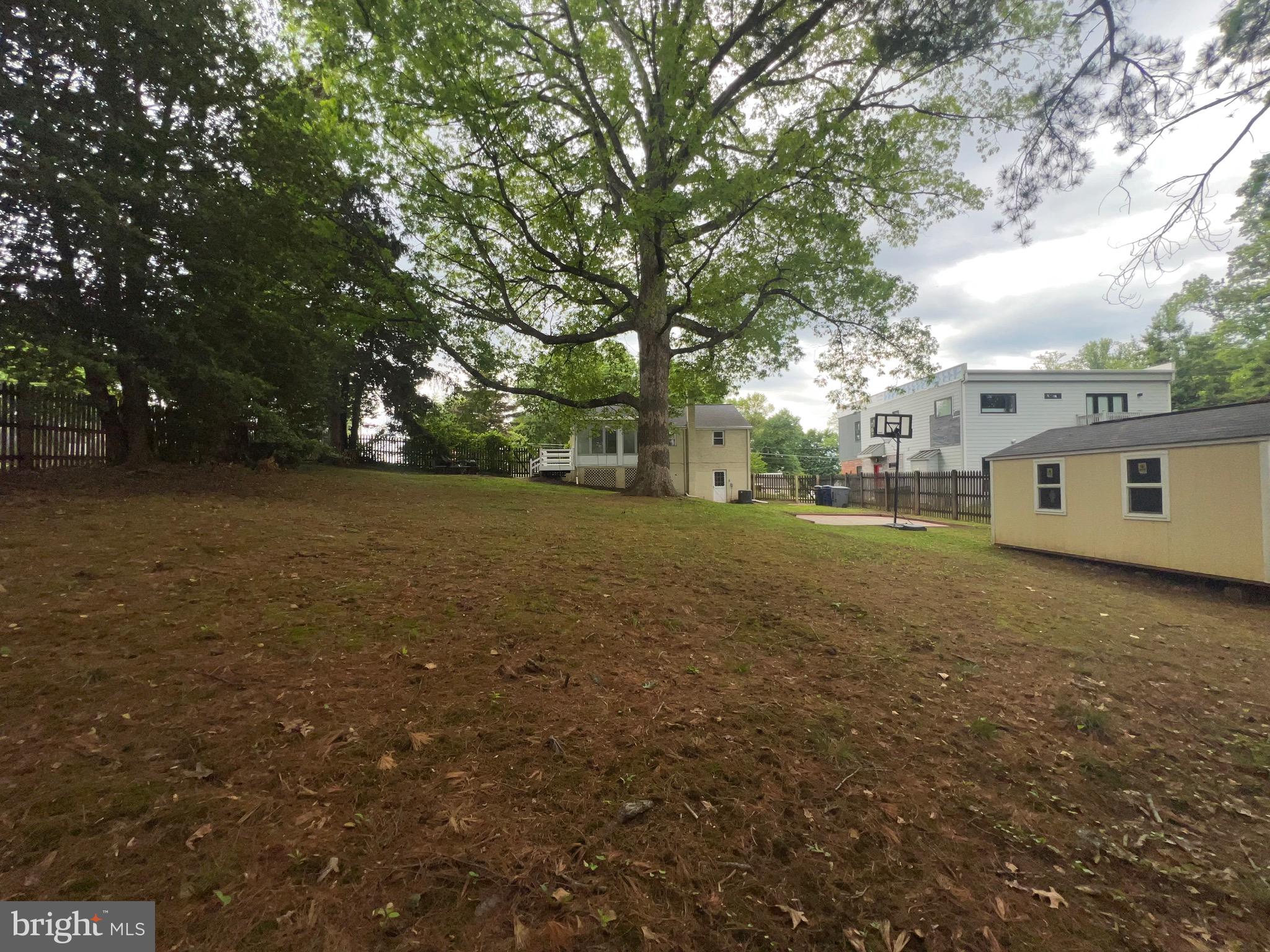 7216 DEBORAH DRIVE