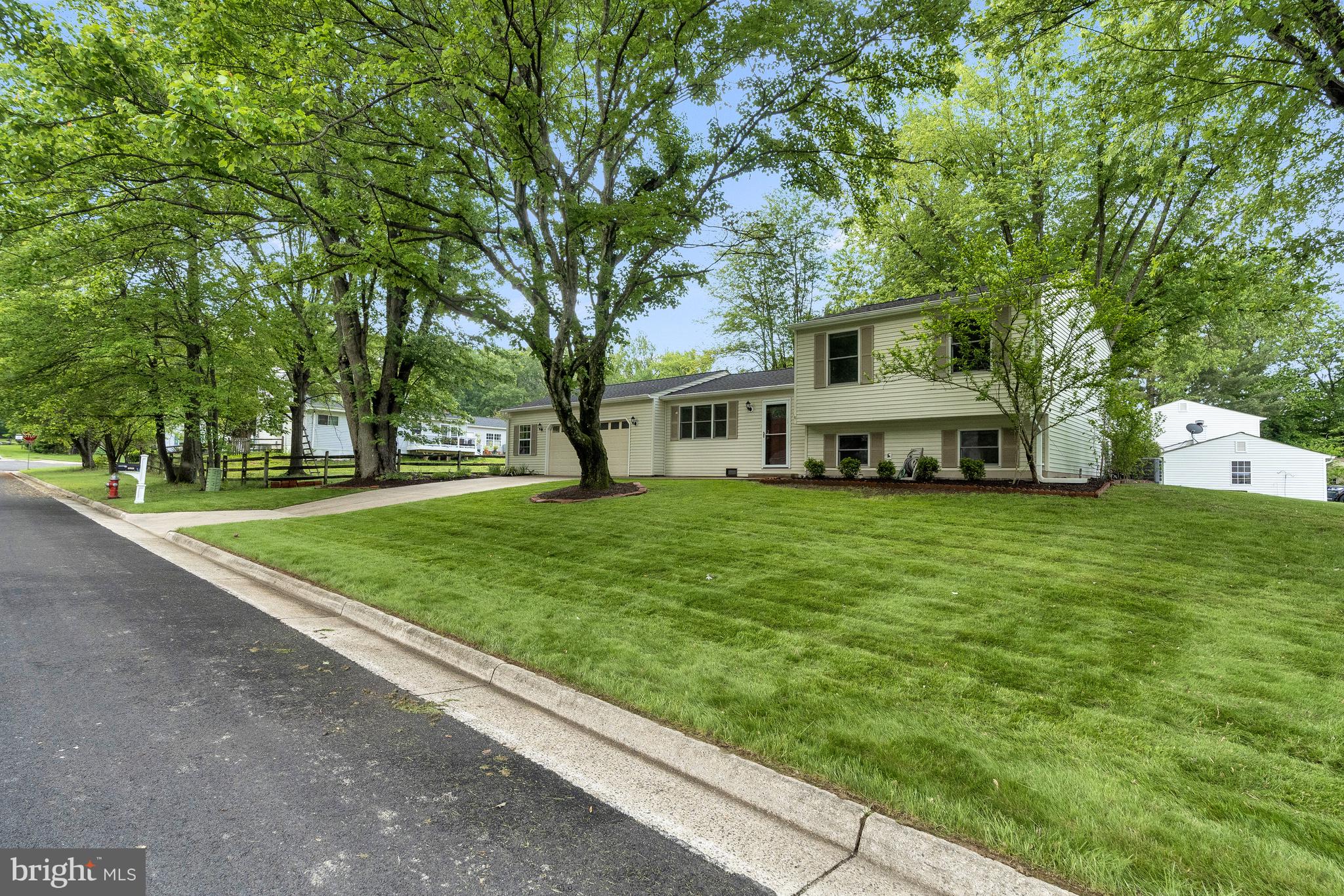 2930 TIMBER WOOD WAY