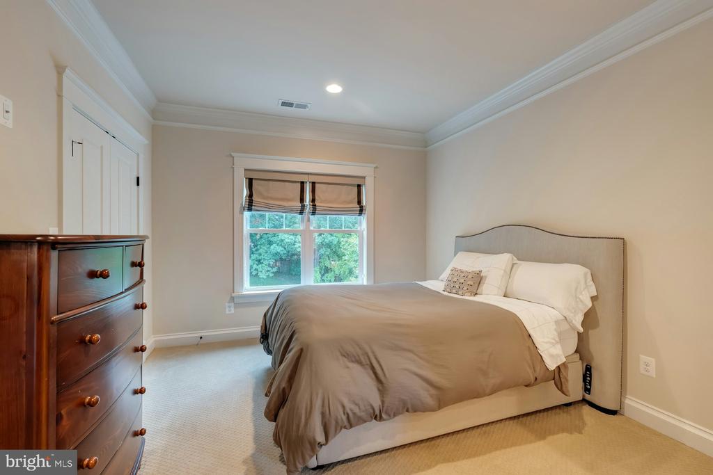7312 GORDONS ROAD