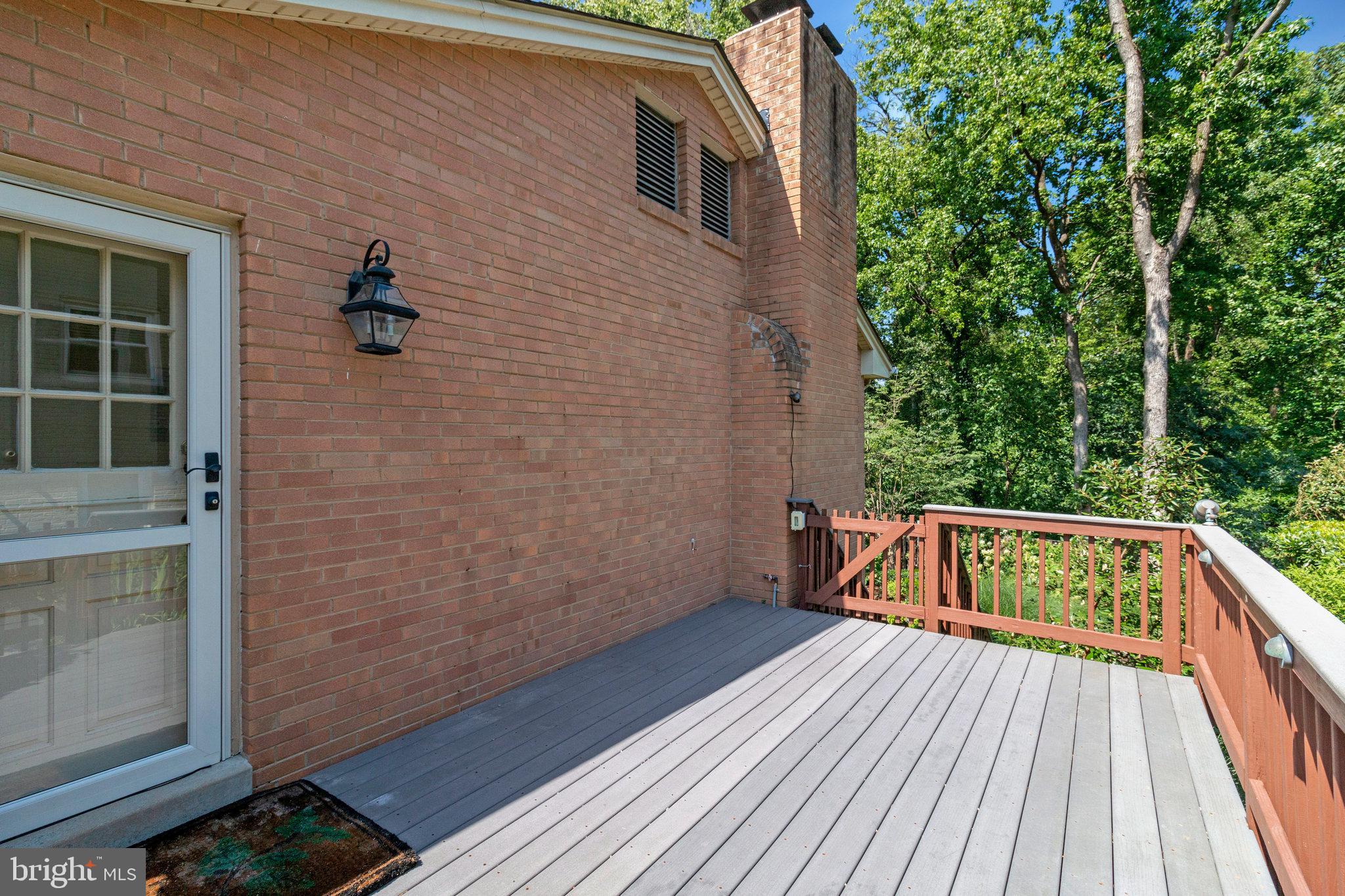 7123 PARK TERRACE DRIVE