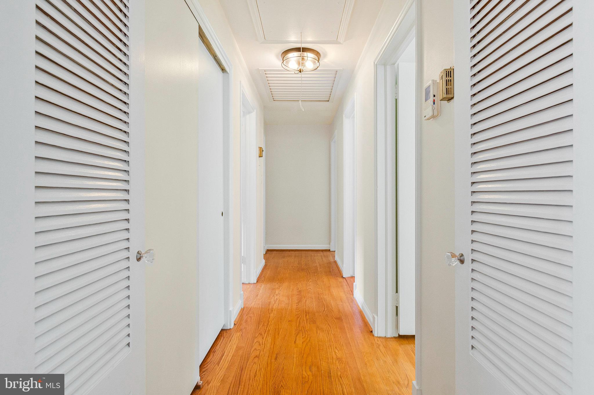 7123 PARK TERRACE DRIVE