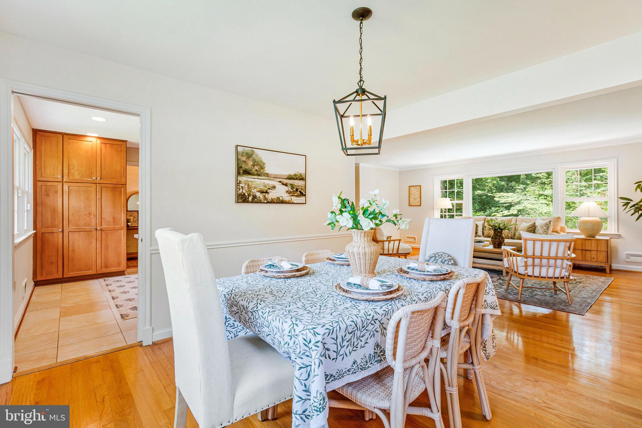 7123 PARK TERRACE DRIVE