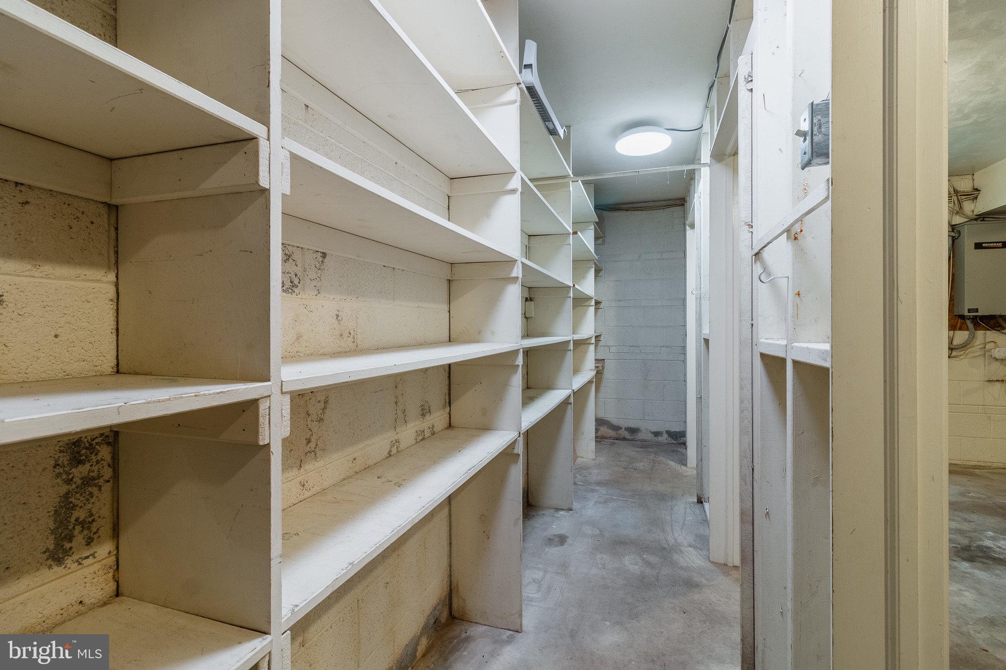 7123 PARK TERRACE DRIVE