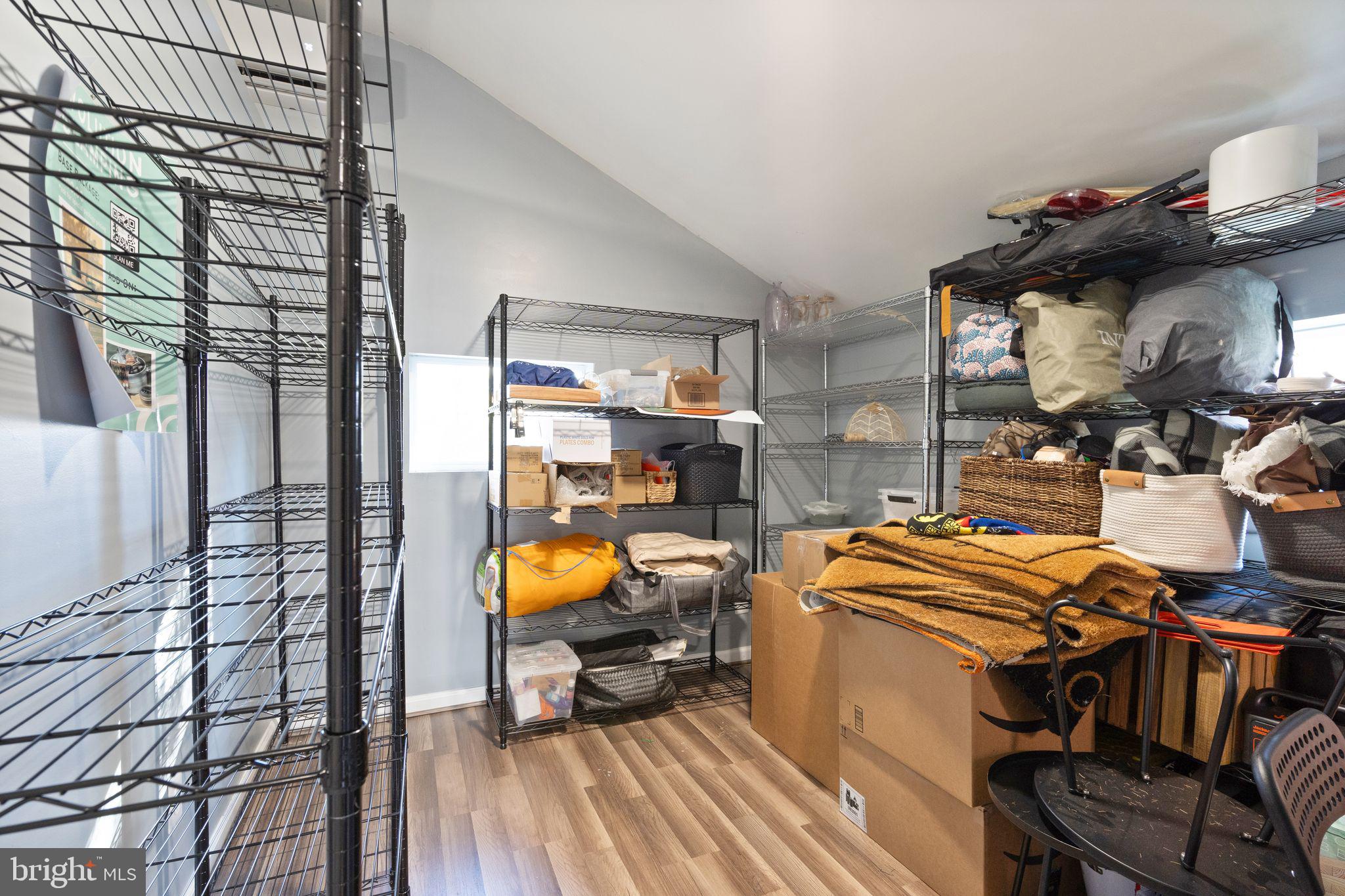 2813 WOODLAWN TRAIL