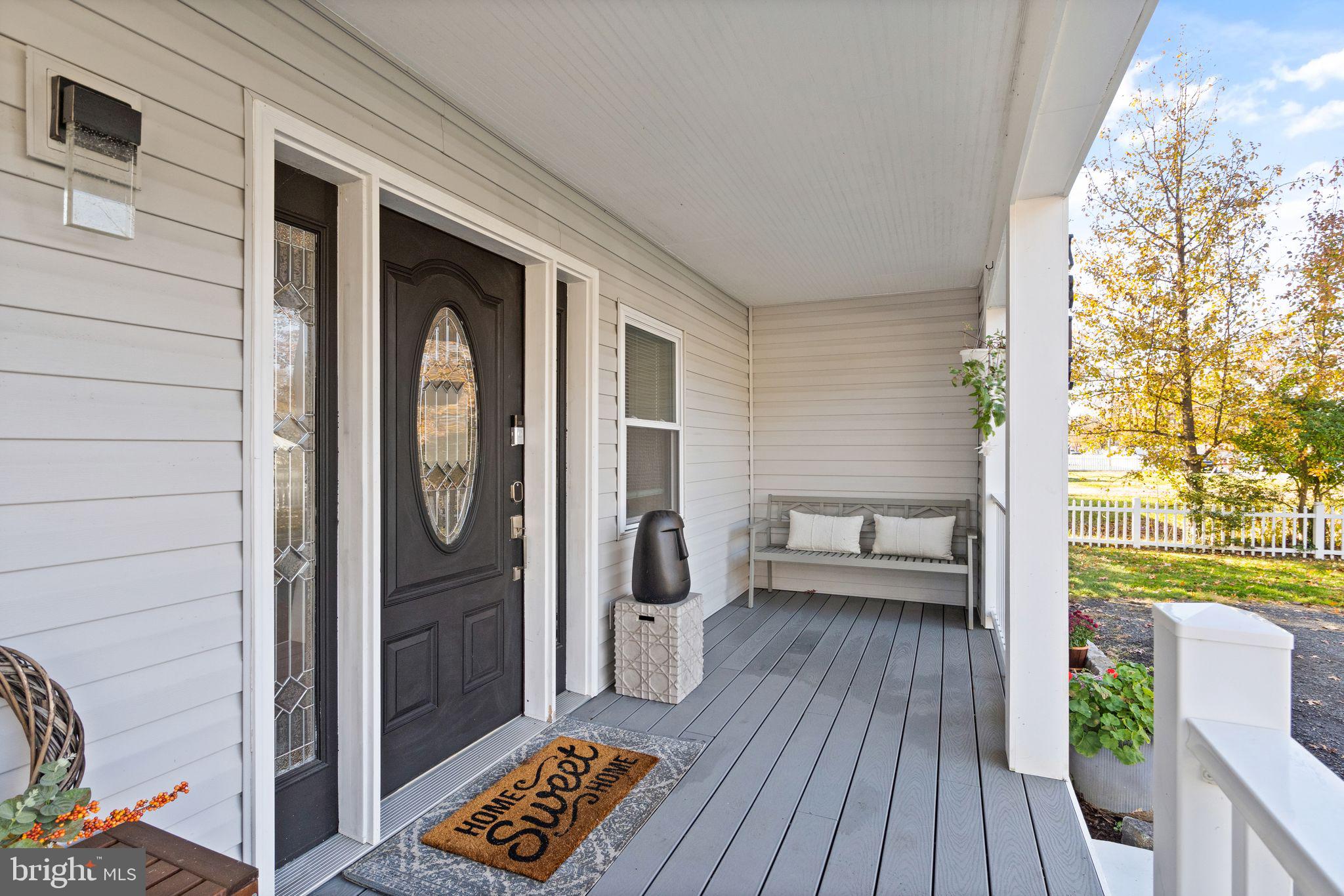 2813 WOODLAWN TRAIL