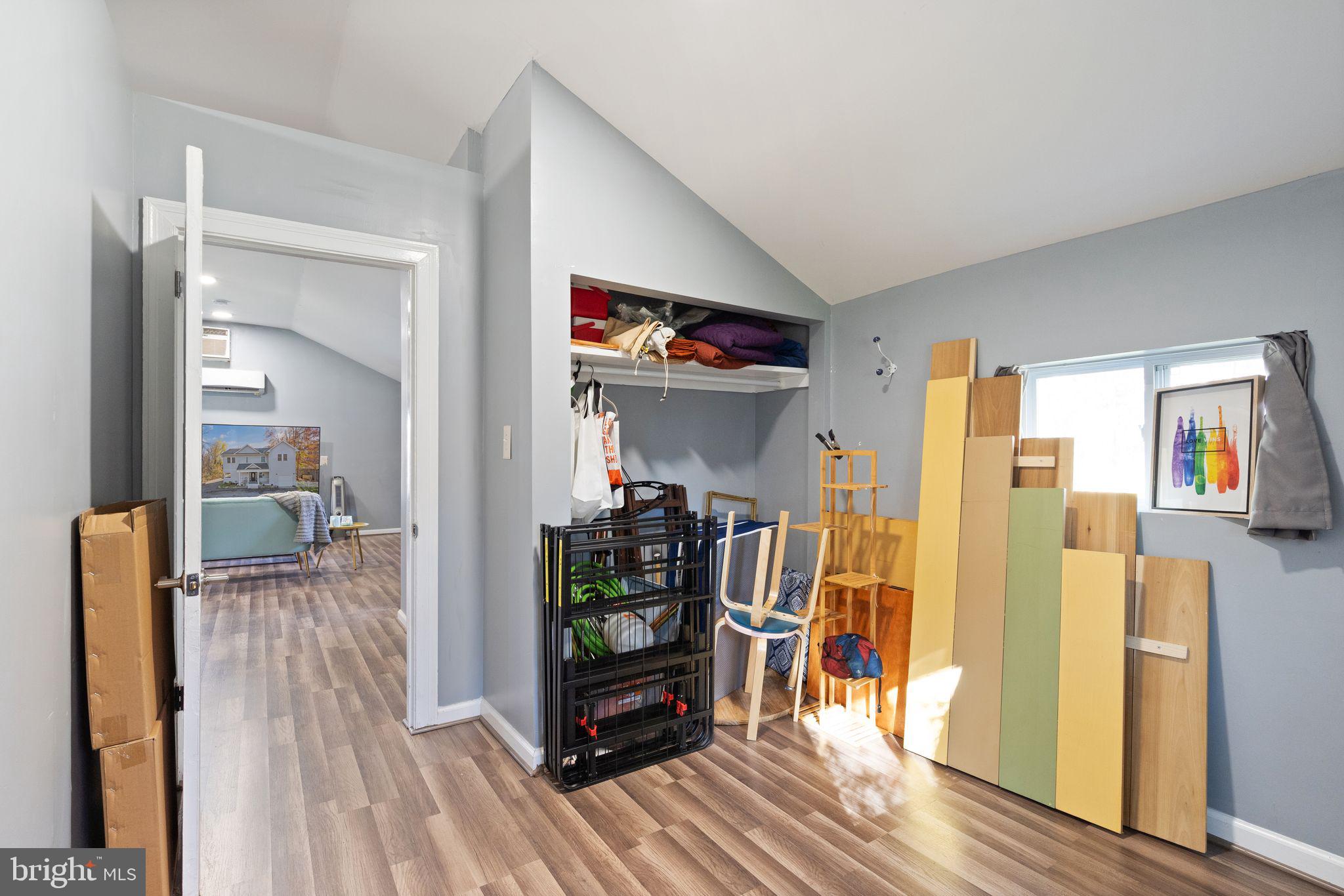 2813 WOODLAWN TRAIL
