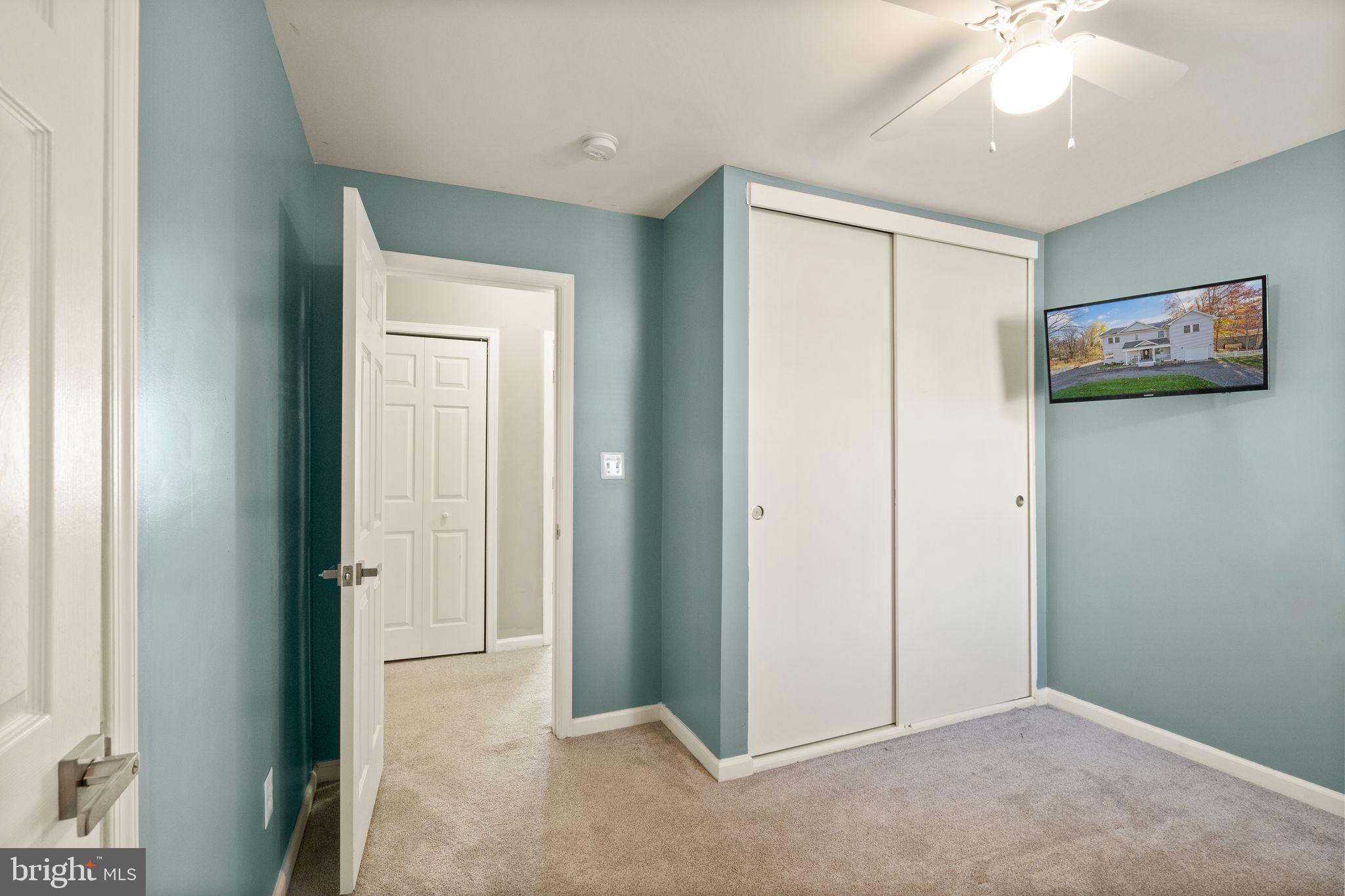 2813 WOODLAWN TRAIL