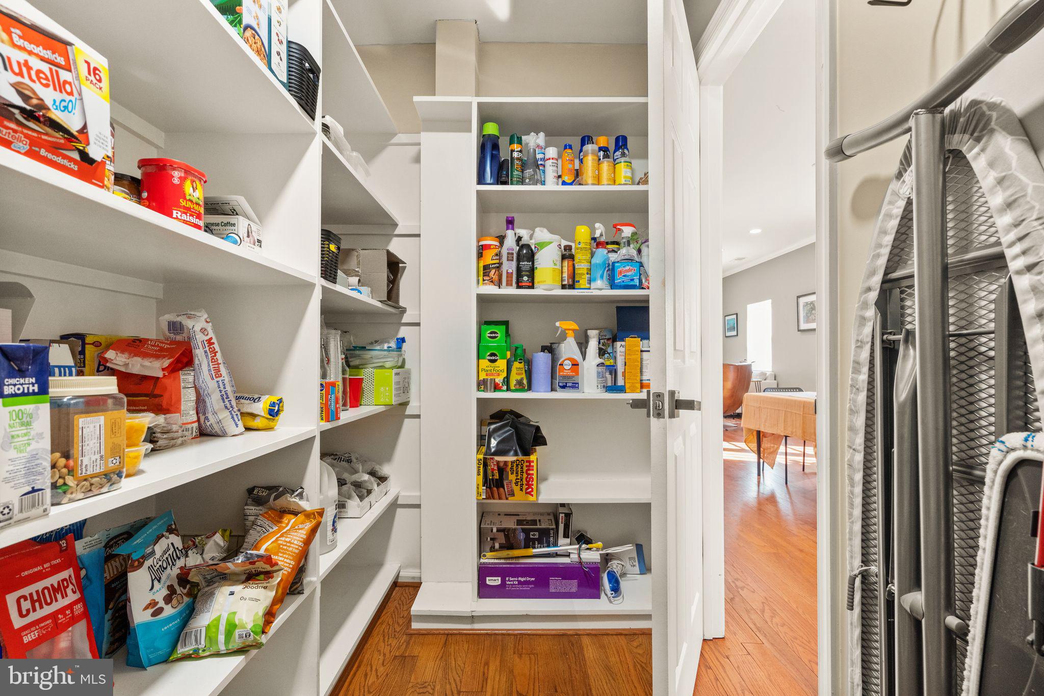 2813 WOODLAWN TRAIL