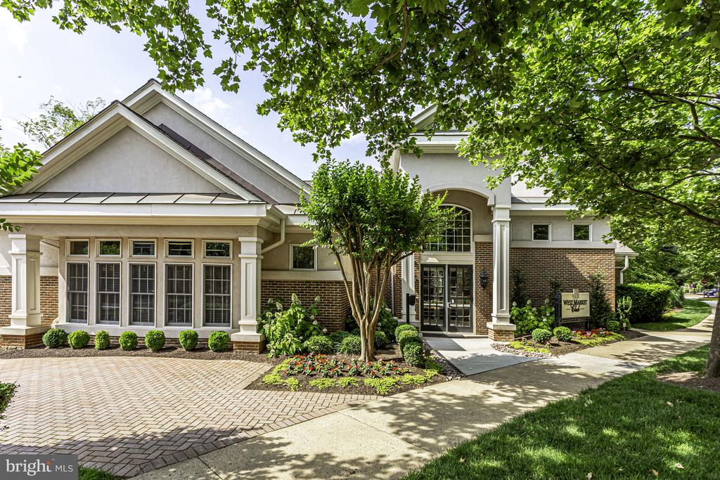 12160 ABINGTON HALL PLACE 303