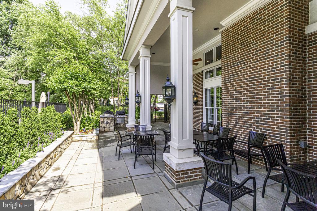 12160 ABINGTON HALL PLACE 303
