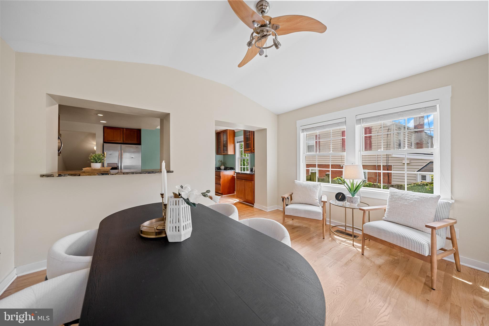 2616 FARMINGTON DRIVE