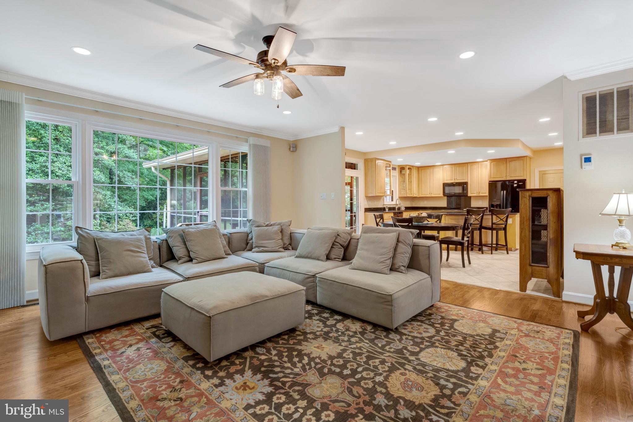 7110 PARK POINT COURT