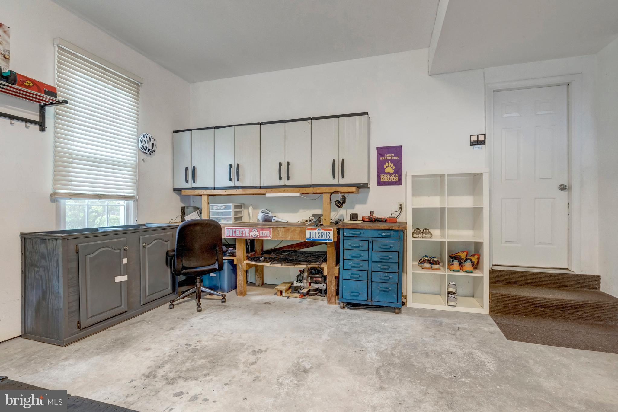 7110 PARK POINT COURT