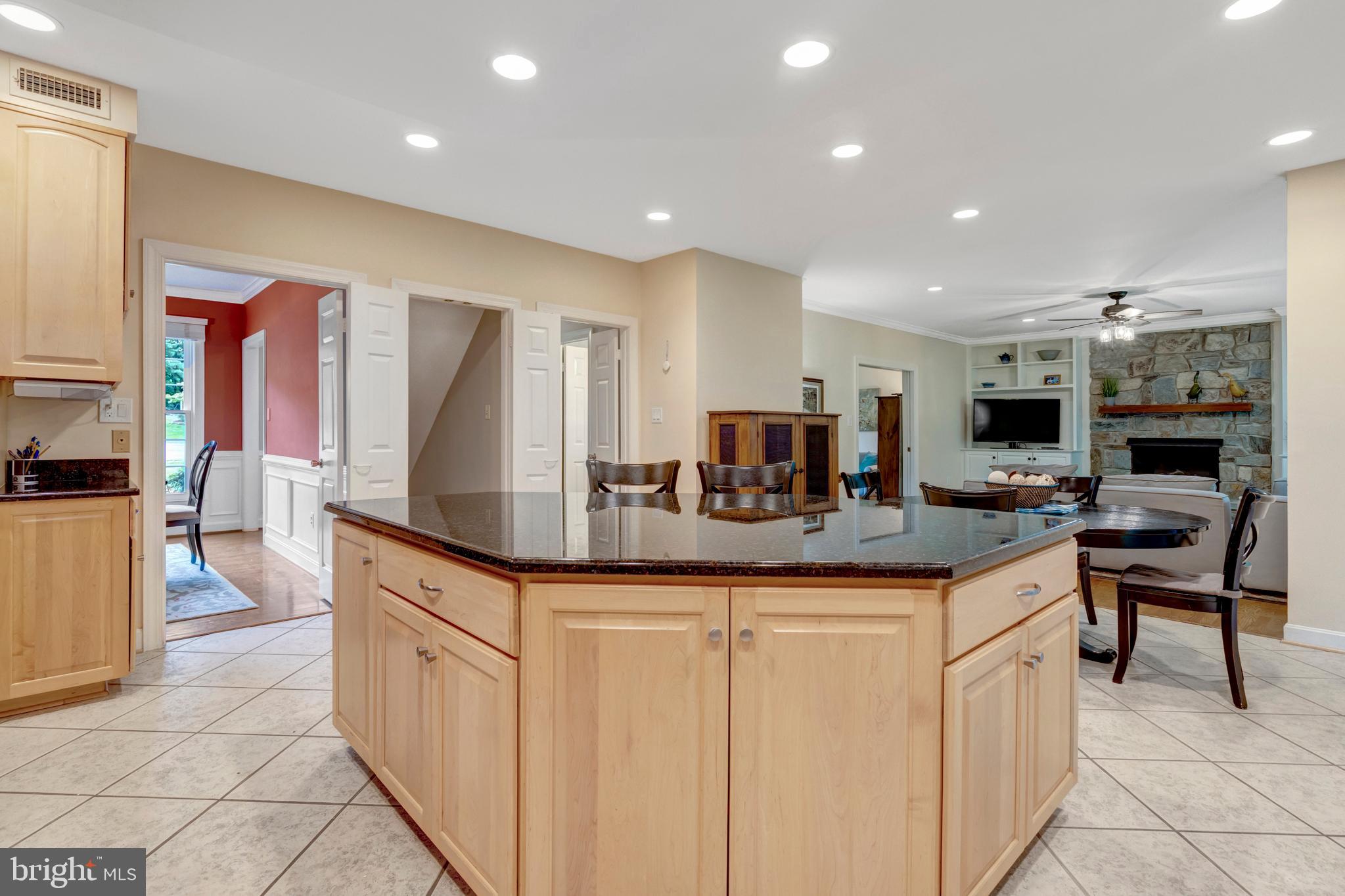 7110 PARK POINT COURT