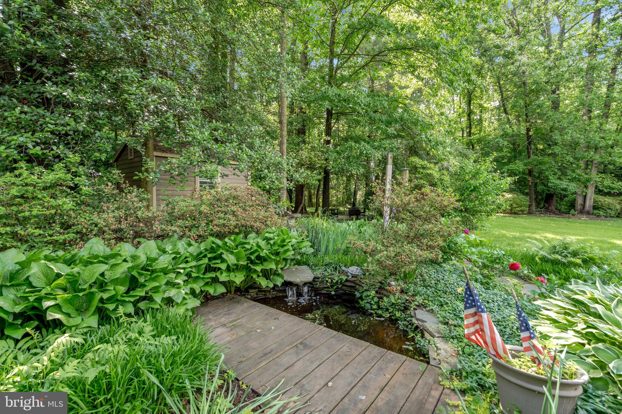 7110 PARK POINT COURT