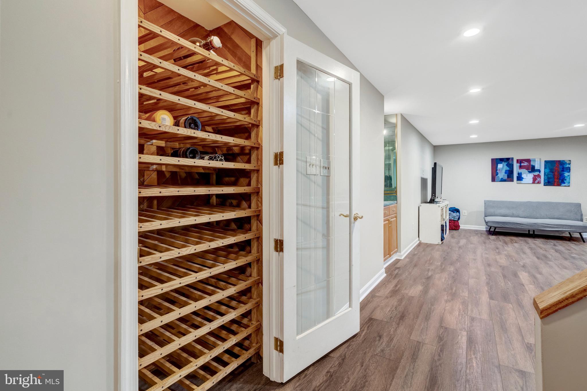 7110 PARK POINT COURT