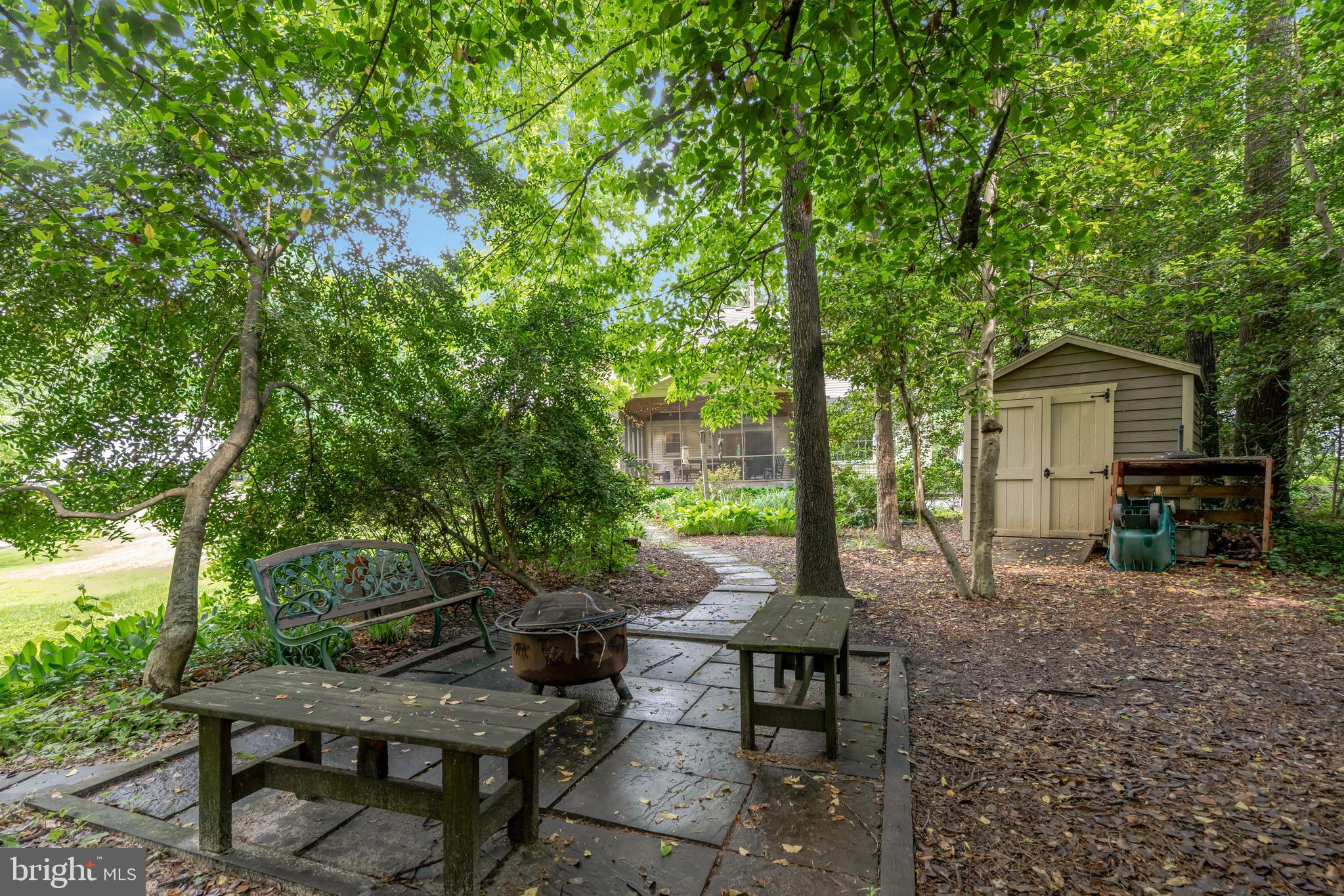 7110 PARK POINT COURT