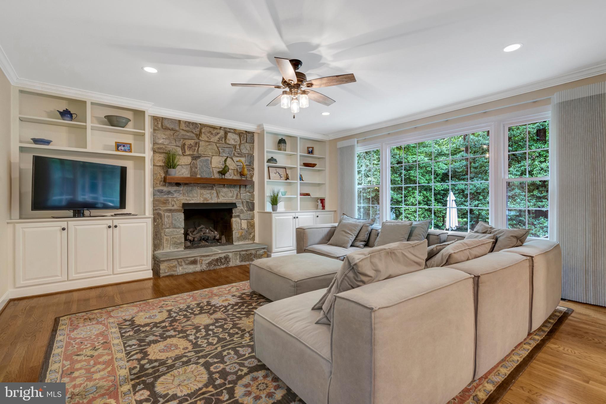 7110 PARK POINT COURT