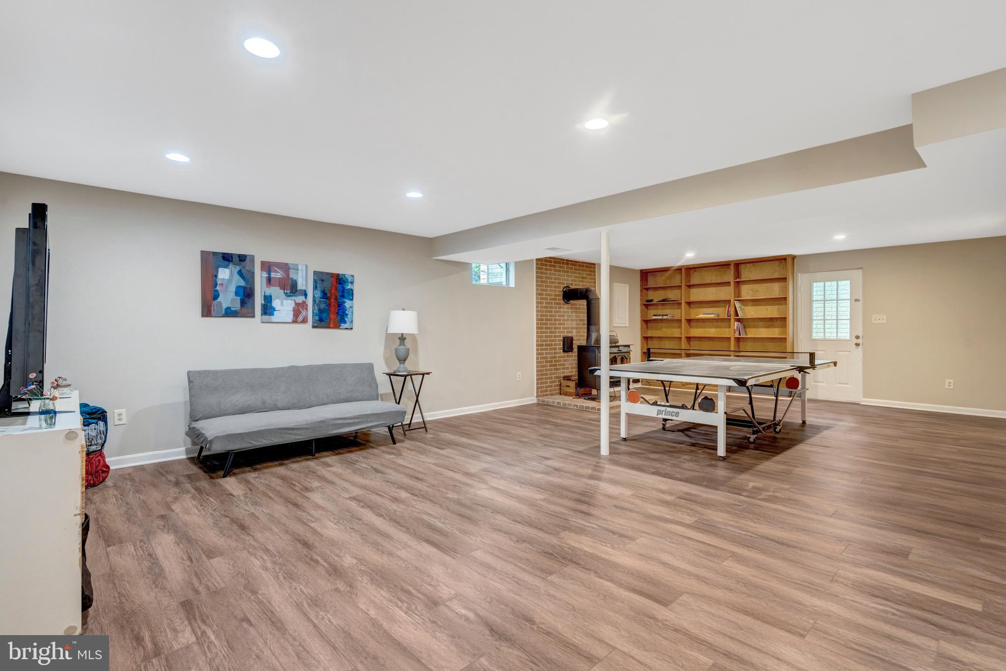 7110 PARK POINT COURT