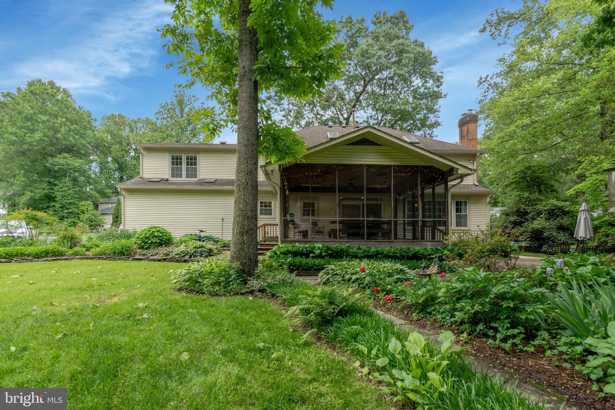 7110 PARK POINT COURT