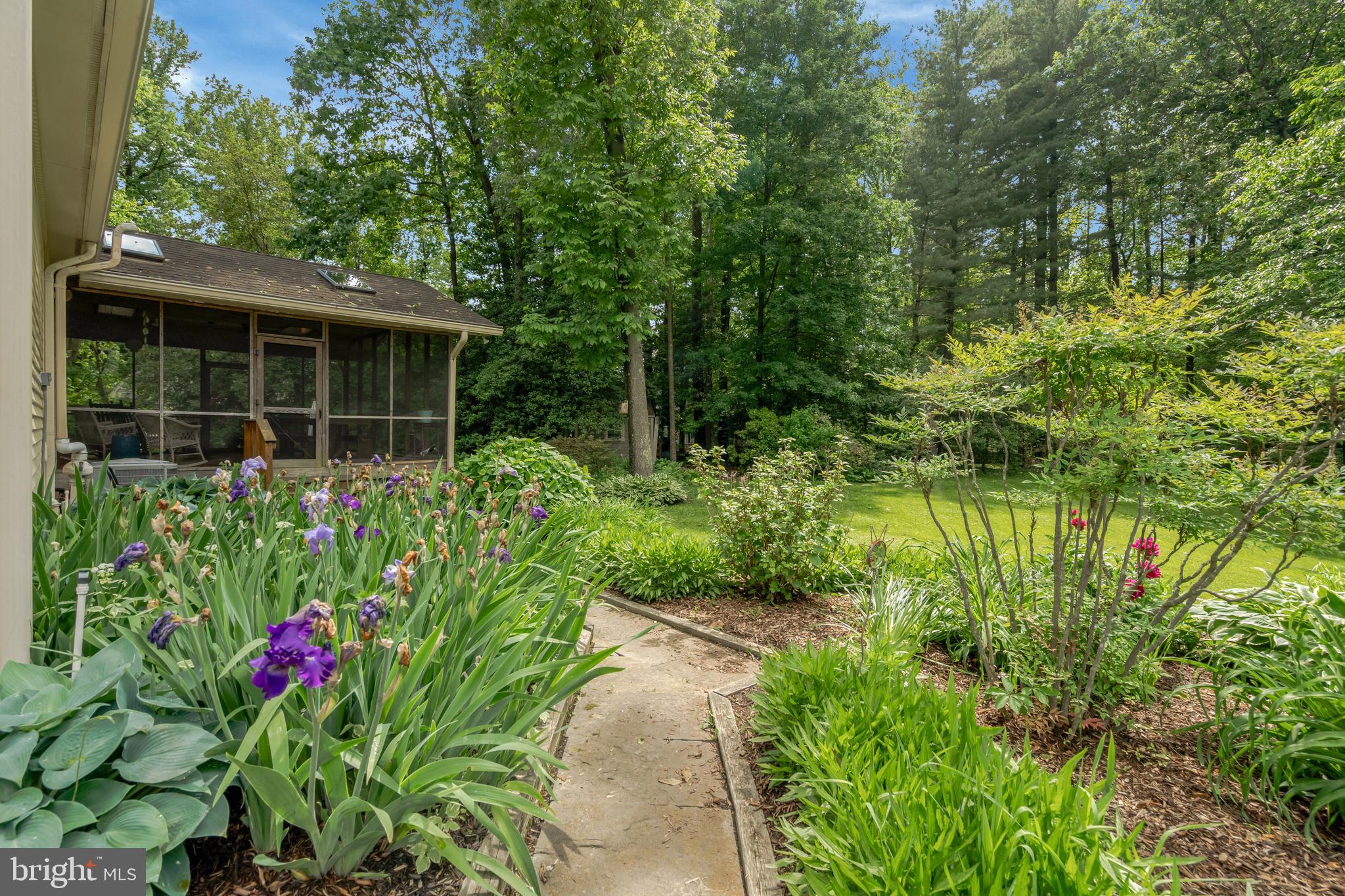 7110 PARK POINT COURT