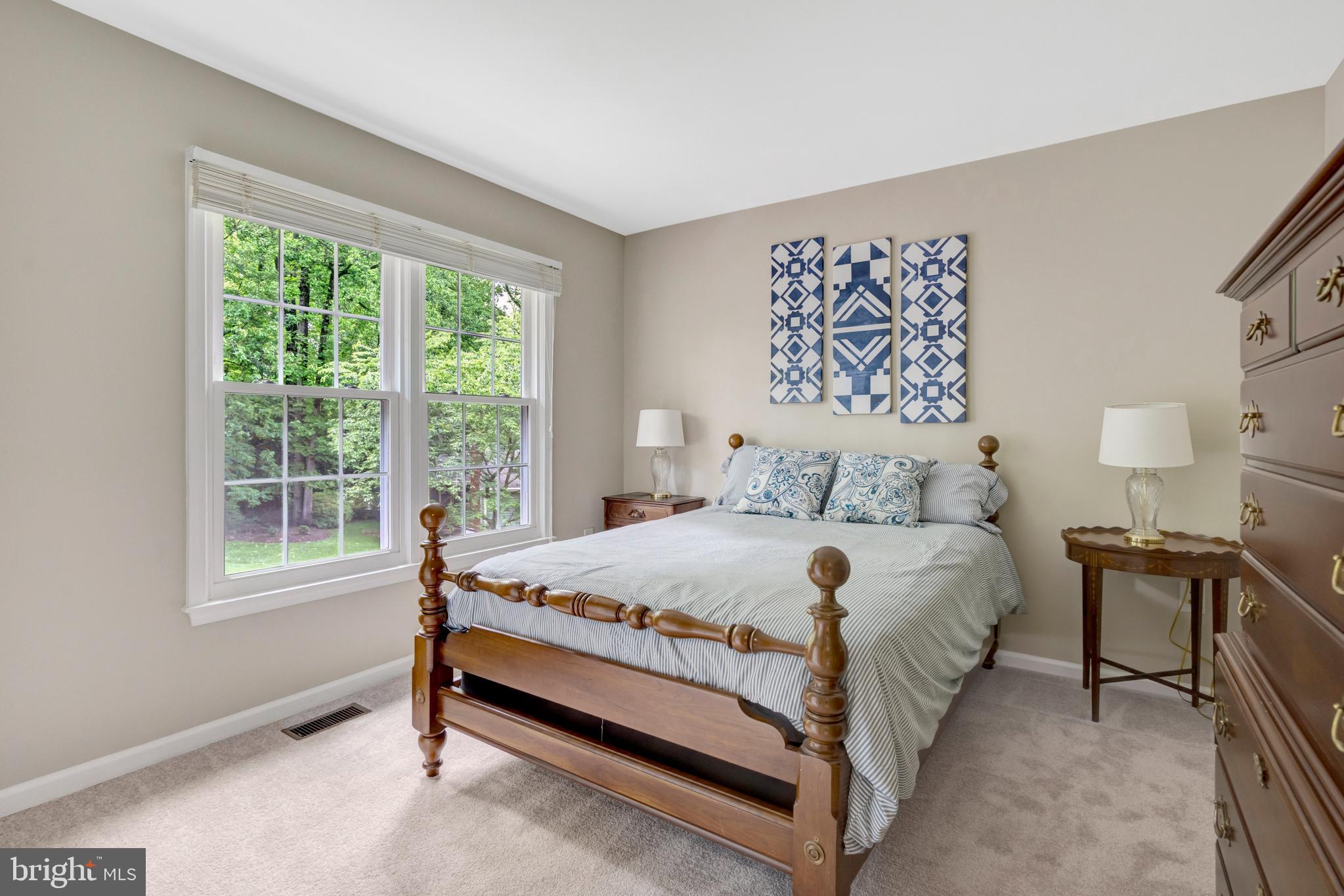 7110 PARK POINT COURT