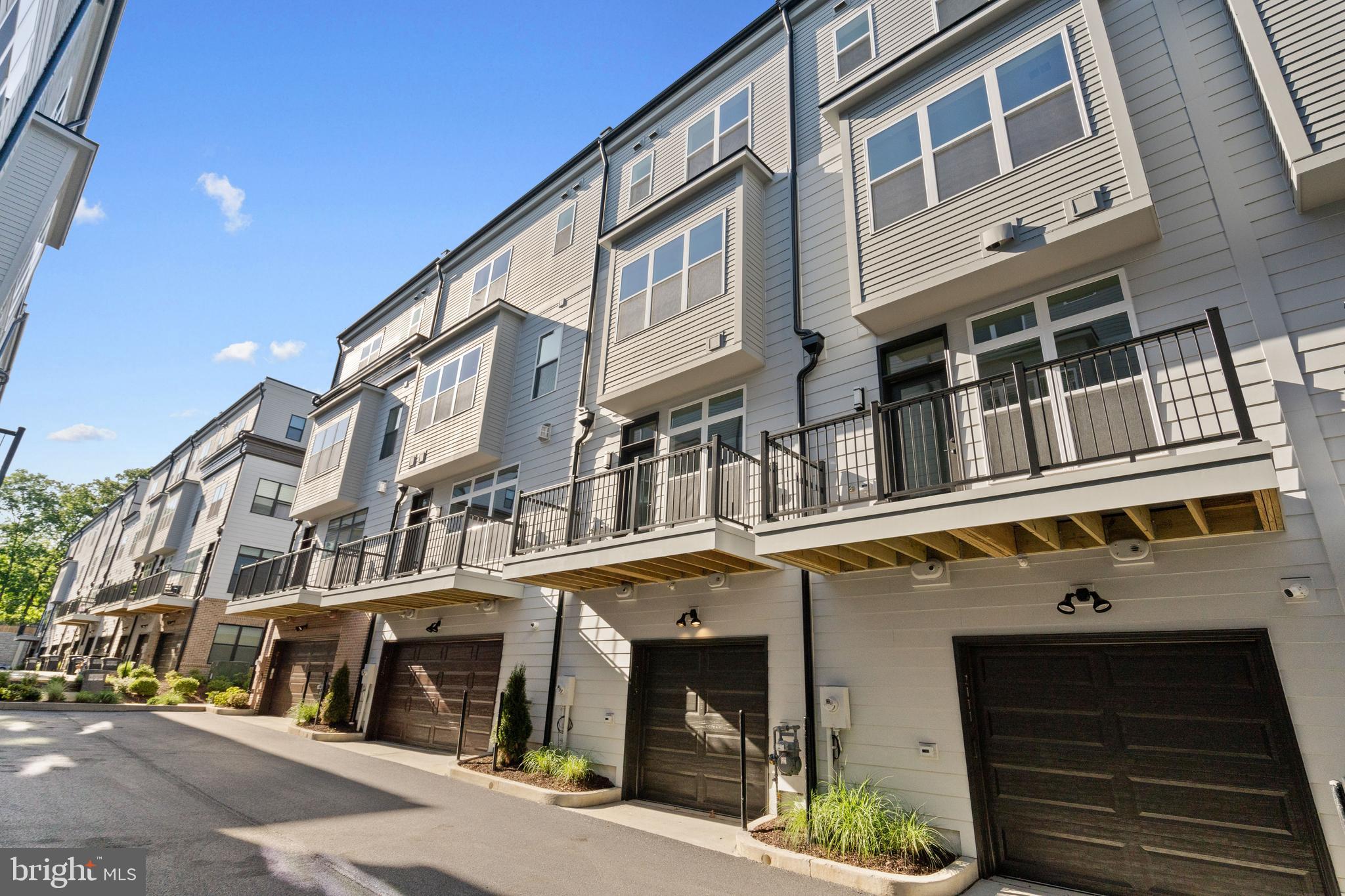 2113 TYSONS RIDGELINE ROAD