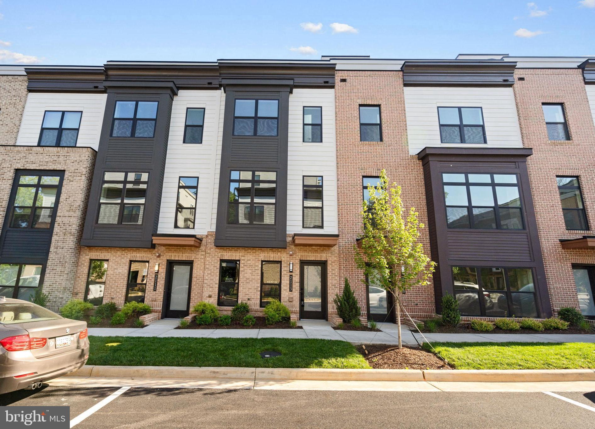2113 TYSONS RIDGELINE ROAD