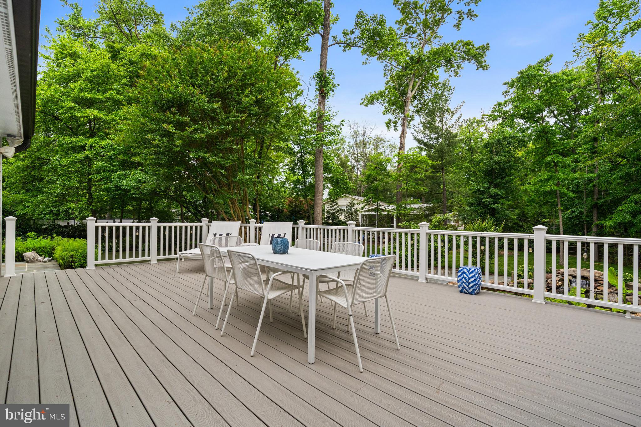 2125 RAMPART DRIVE