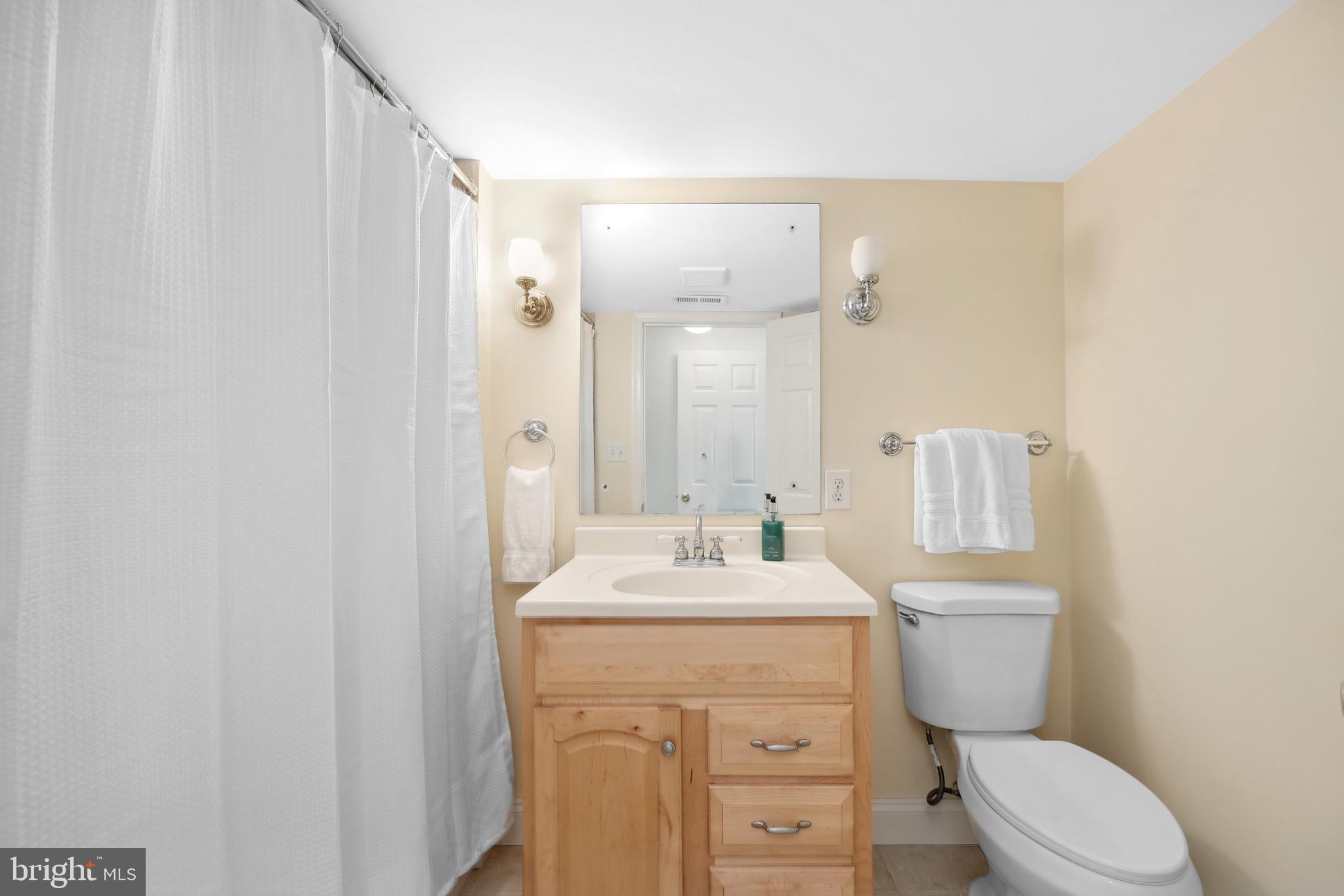 2125 RAMPART DRIVE
