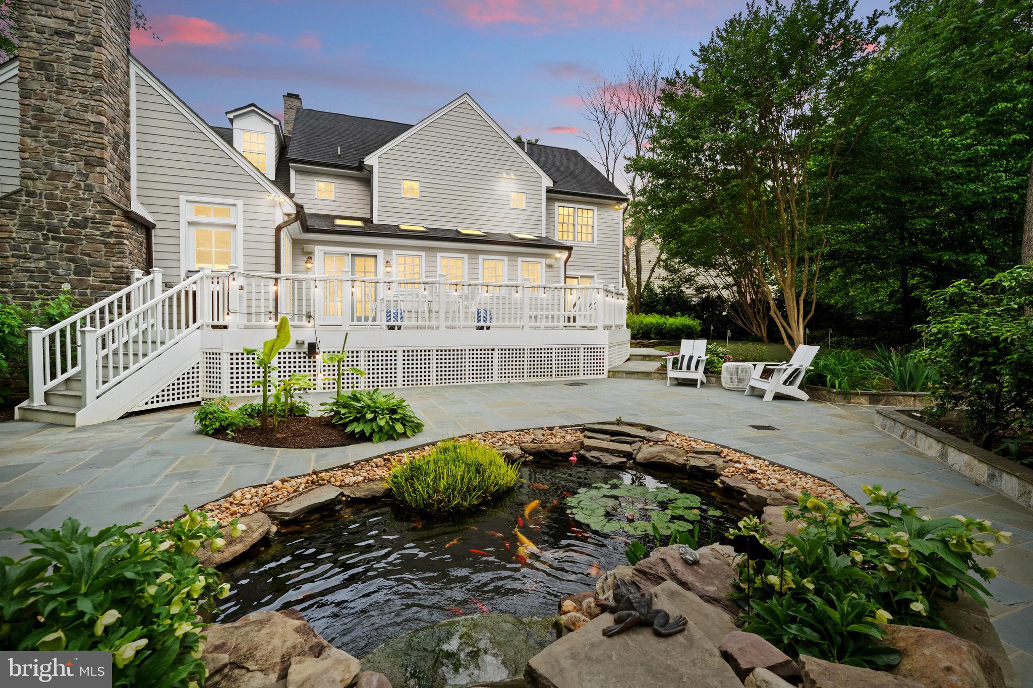 2125 RAMPART DRIVE