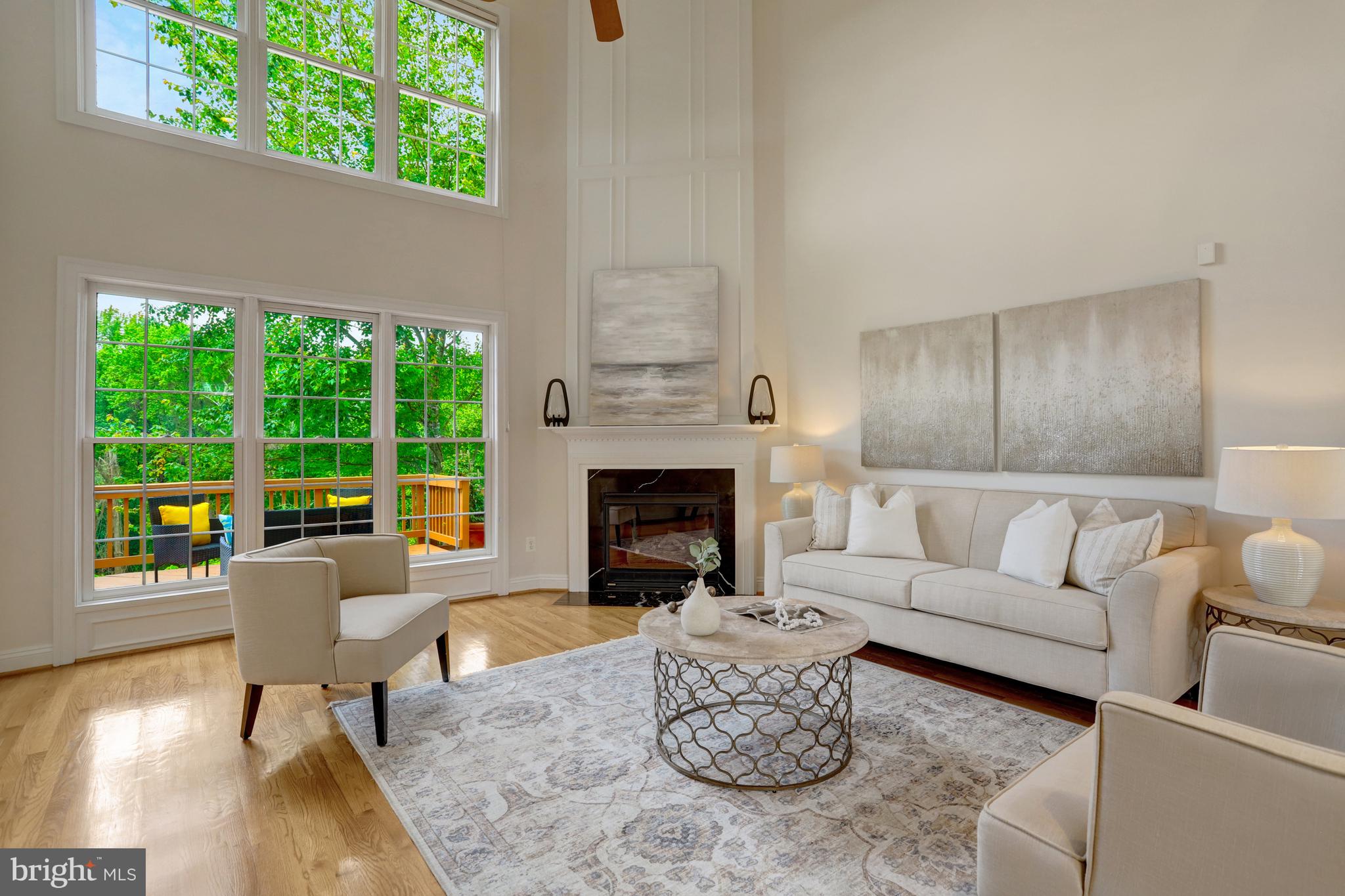 5252 WINTER VIEW DRIVE