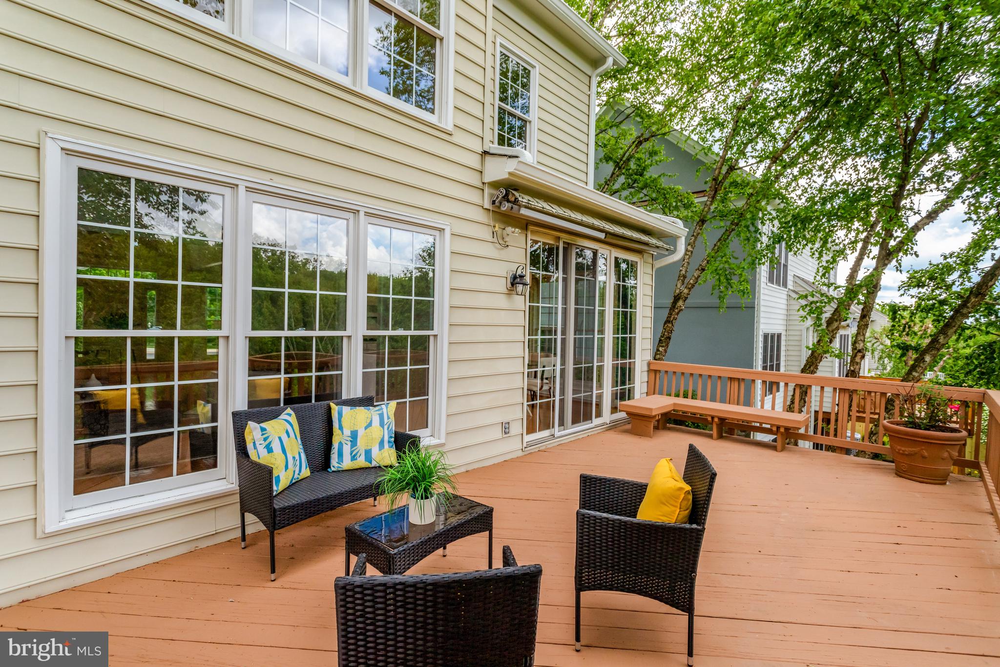 5252 WINTER VIEW DRIVE
