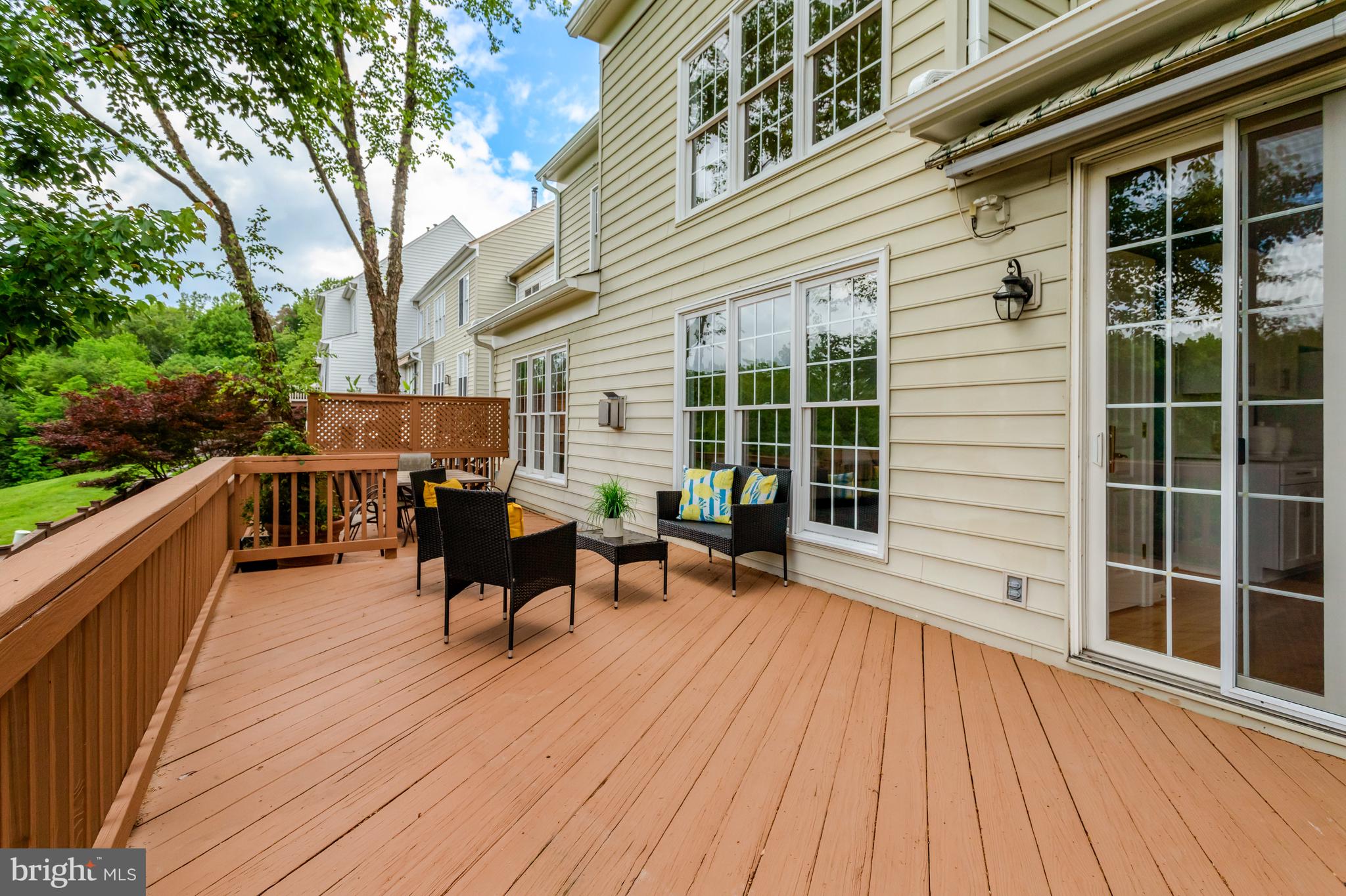 5252 WINTER VIEW DRIVE