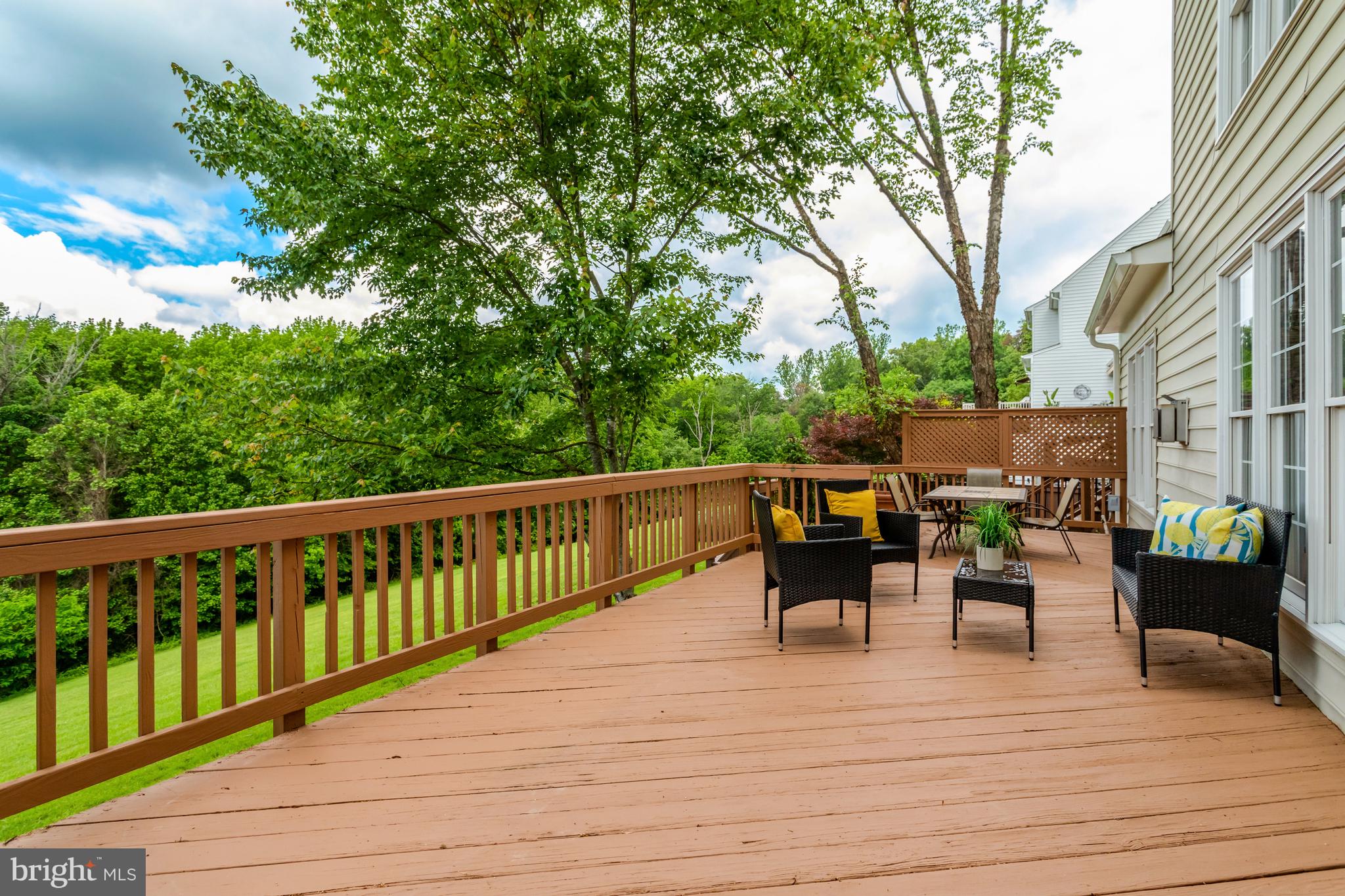 5252 WINTER VIEW DRIVE