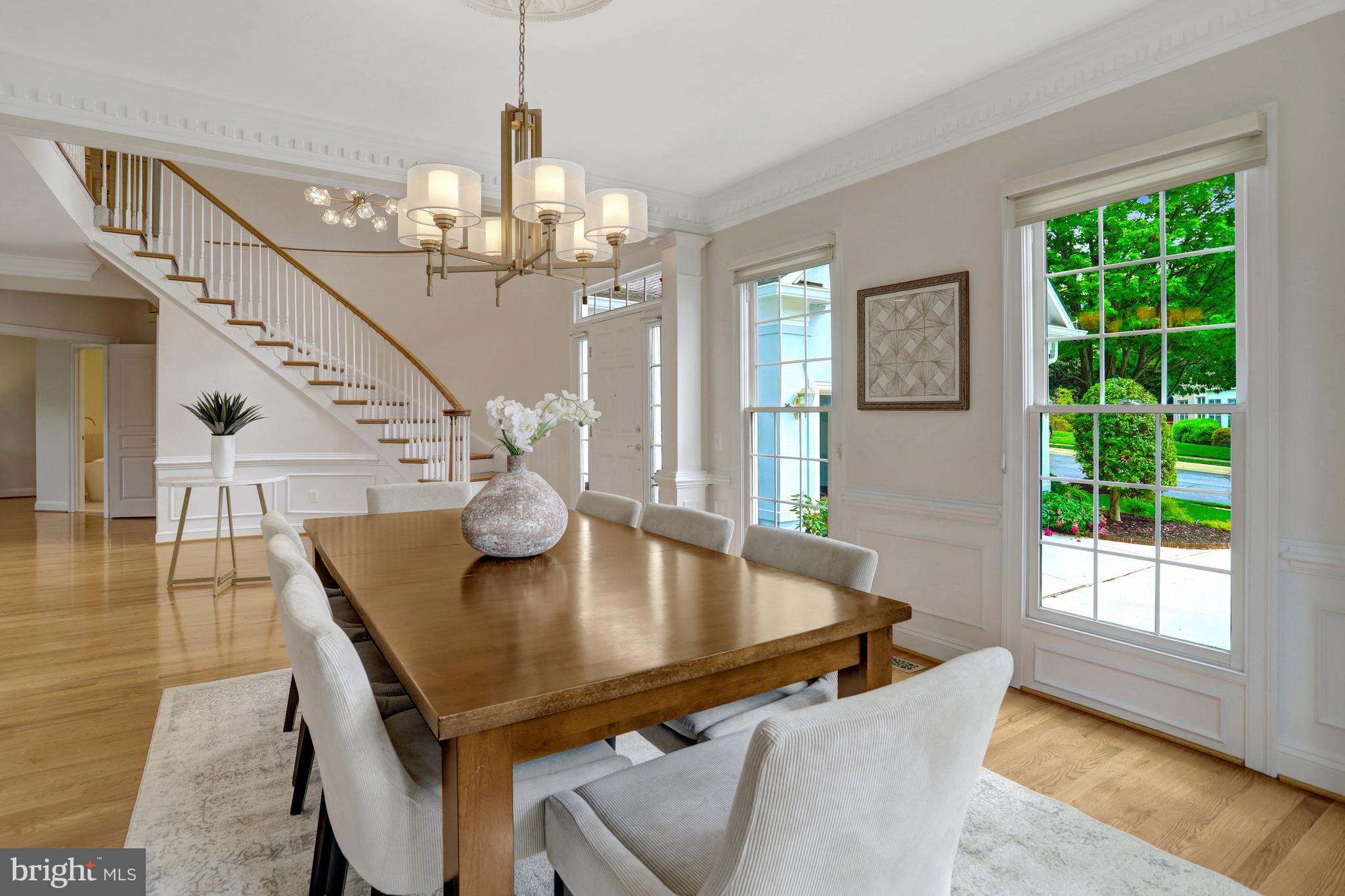 5252 WINTER VIEW DRIVE