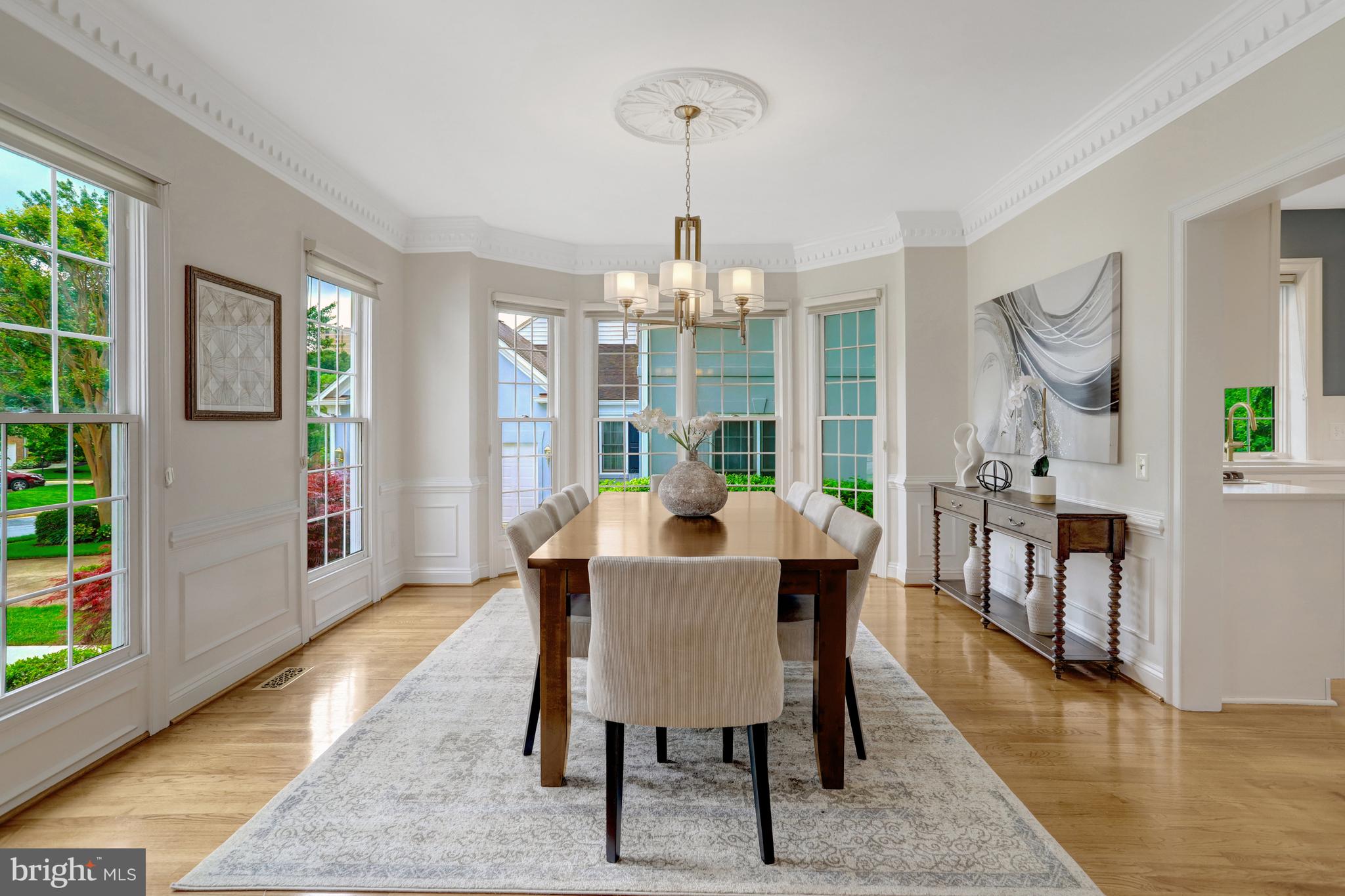 5252 WINTER VIEW DRIVE