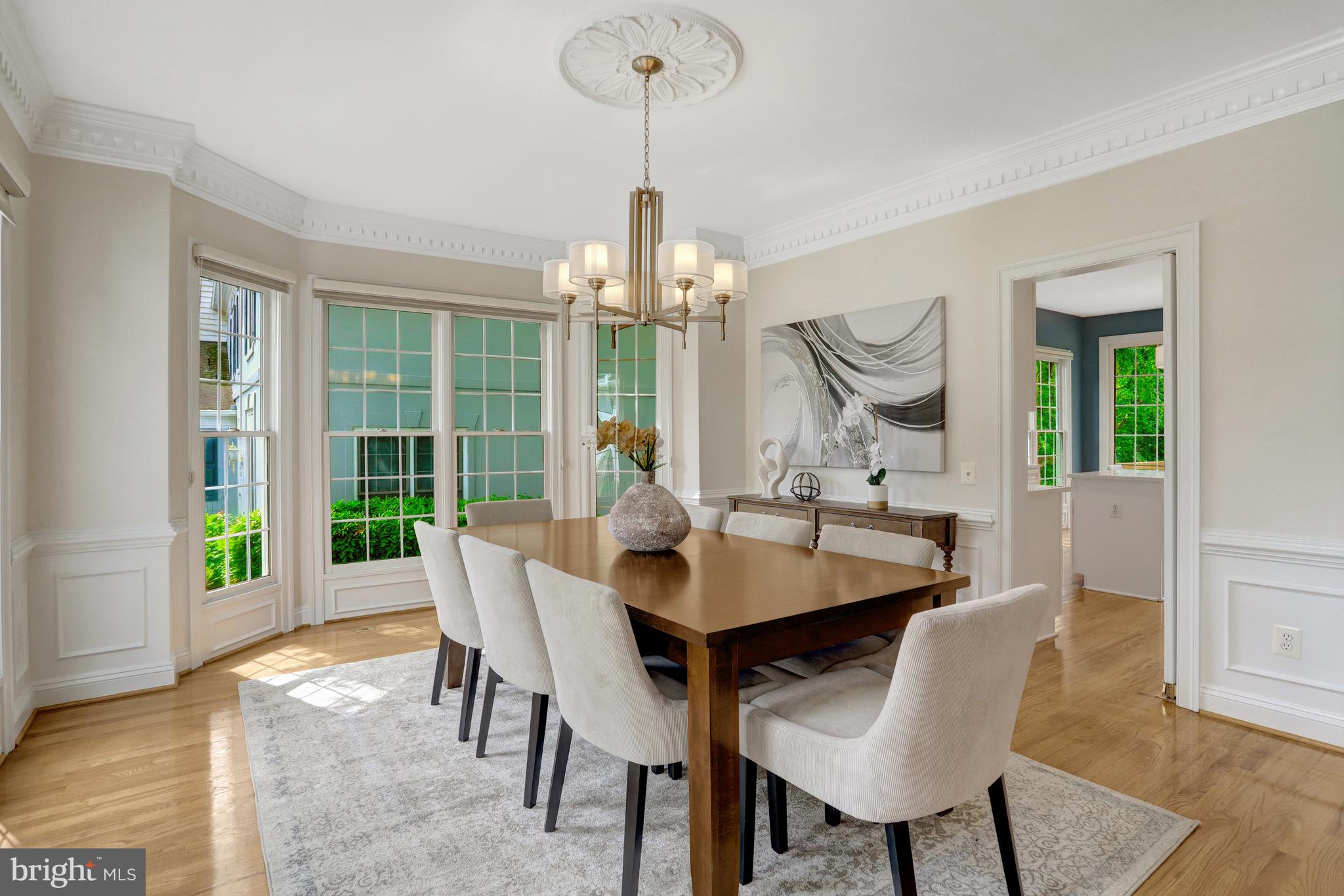 5252 WINTER VIEW DRIVE
