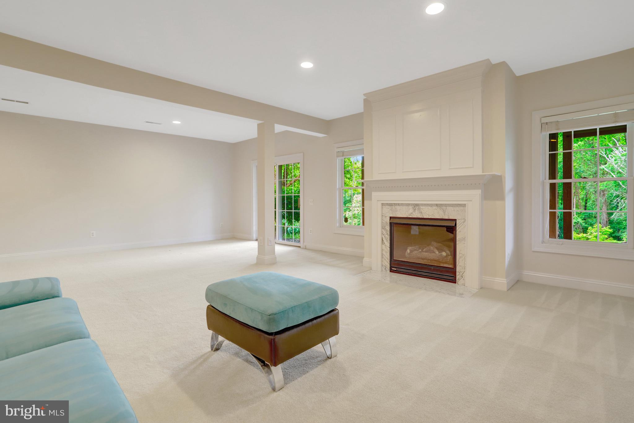 5252 WINTER VIEW DRIVE
