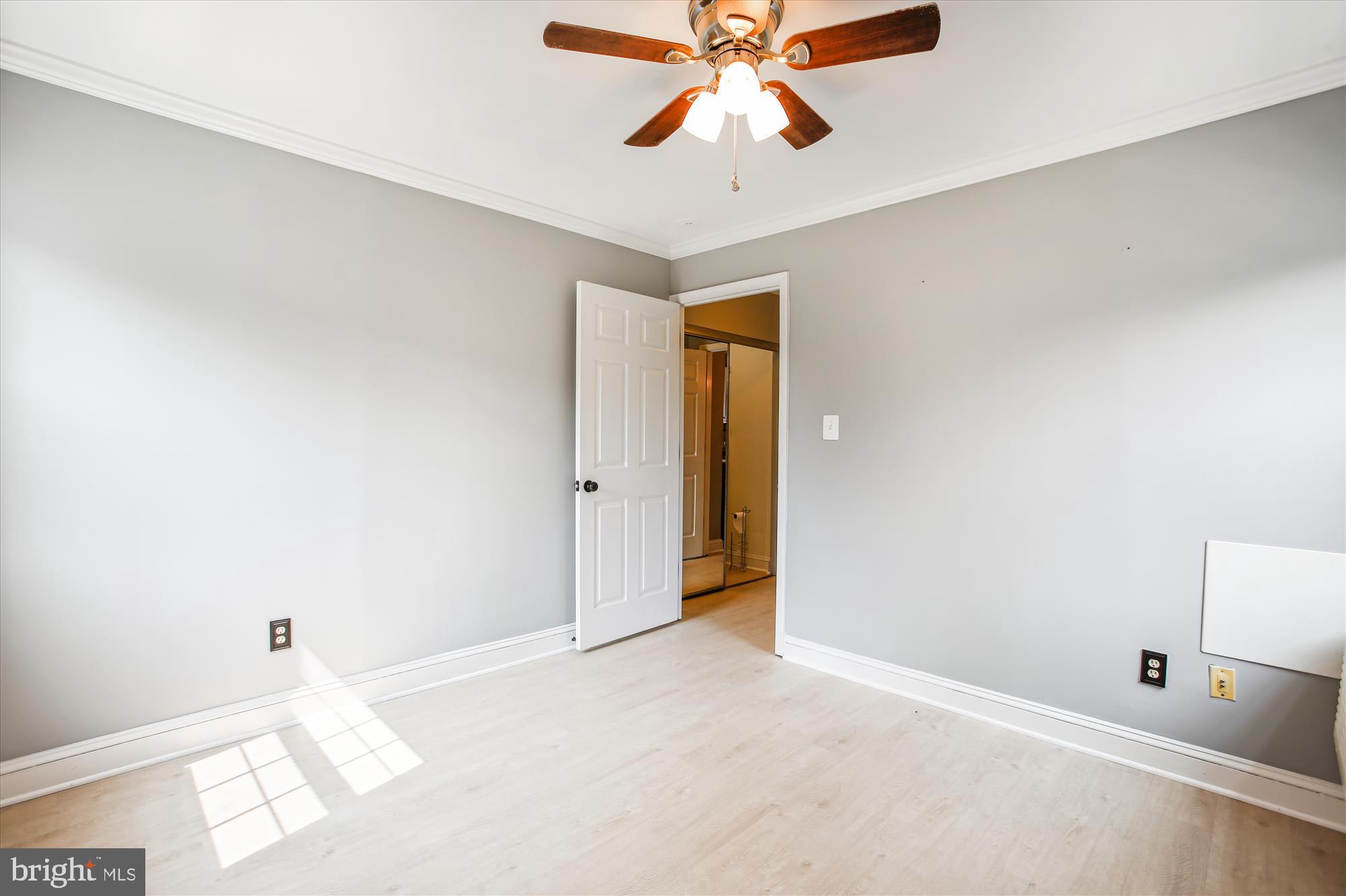 2237 FARRINGTON AVENUE 301