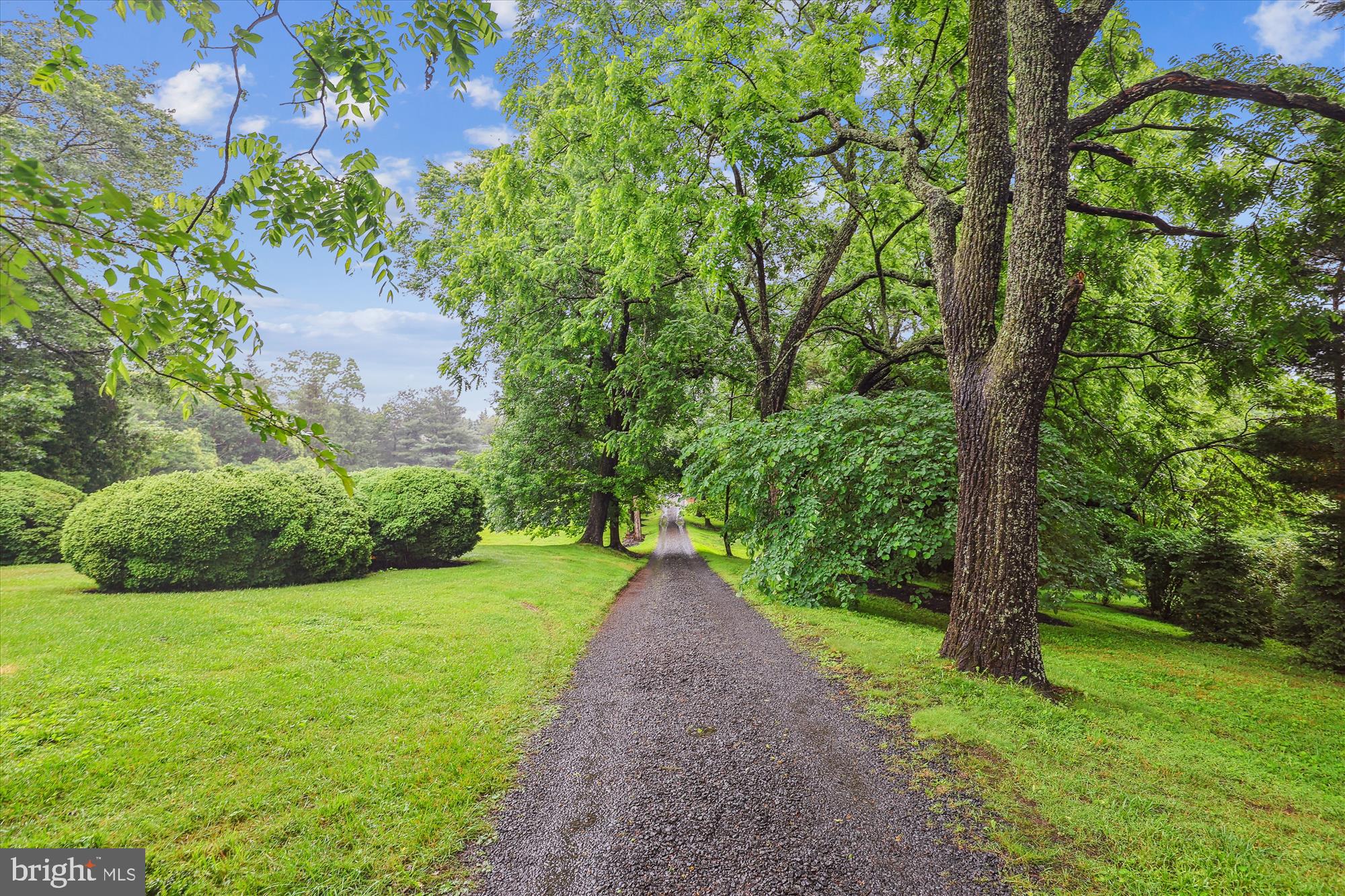 2740 HUNTER MILL ROAD