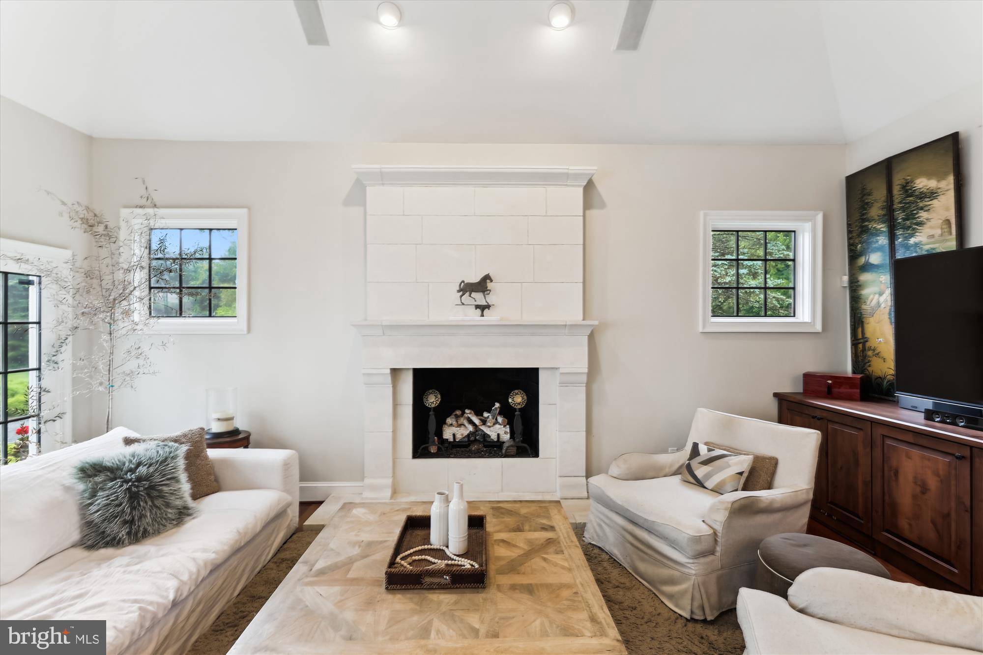 2740 HUNTER MILL ROAD