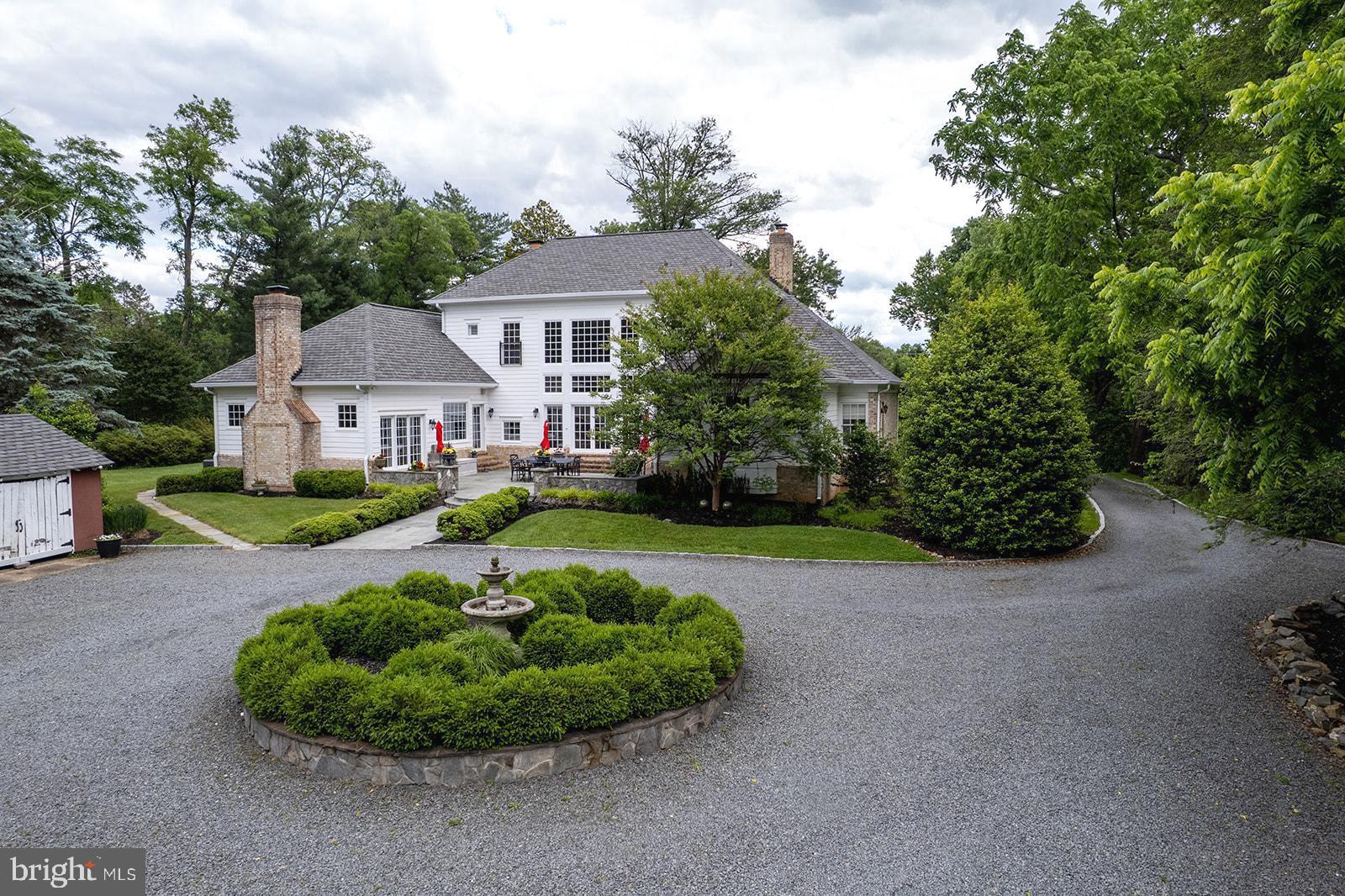 2740 HUNTER MILL ROAD