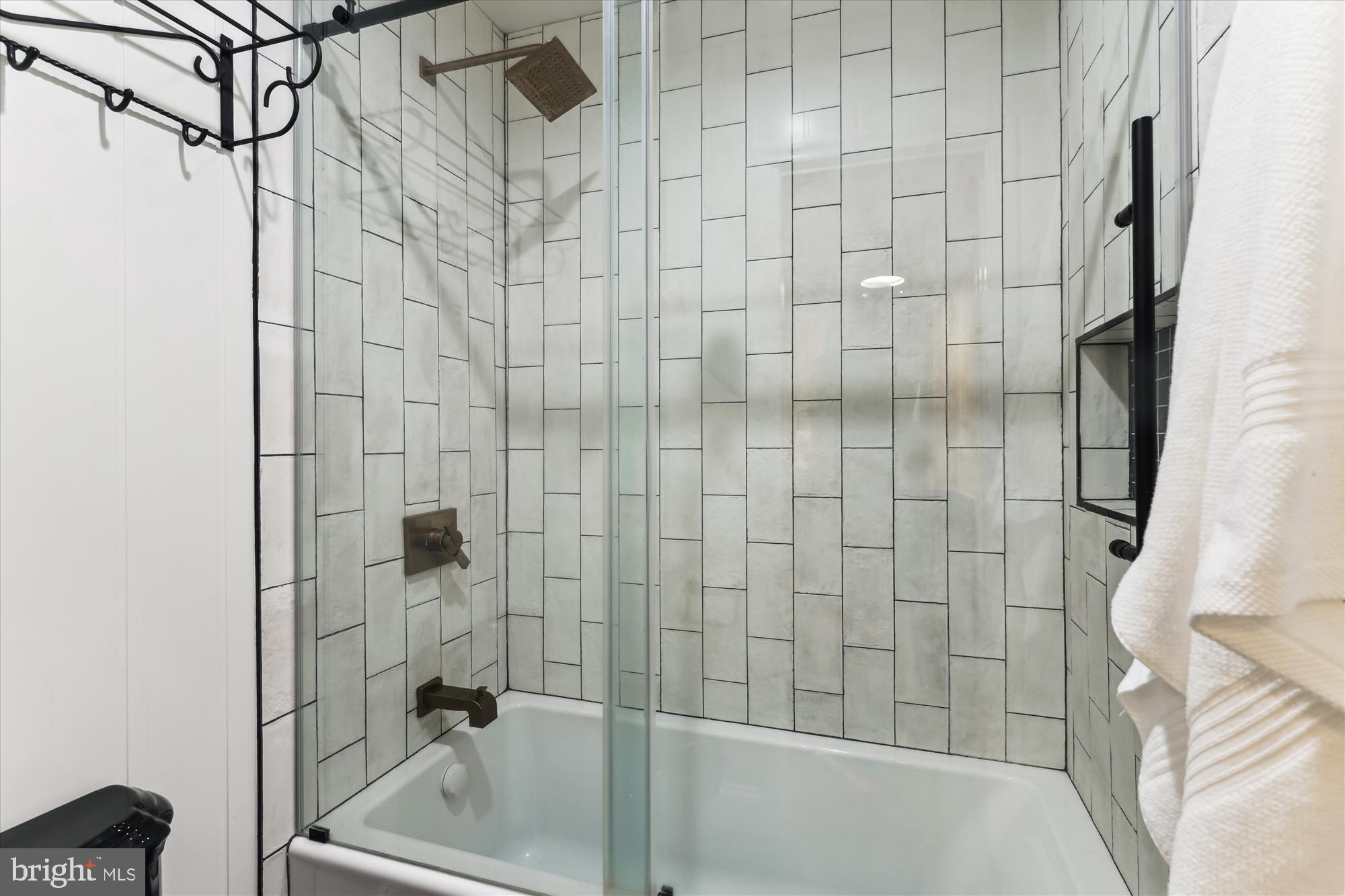 2740 HUNTER MILL ROAD