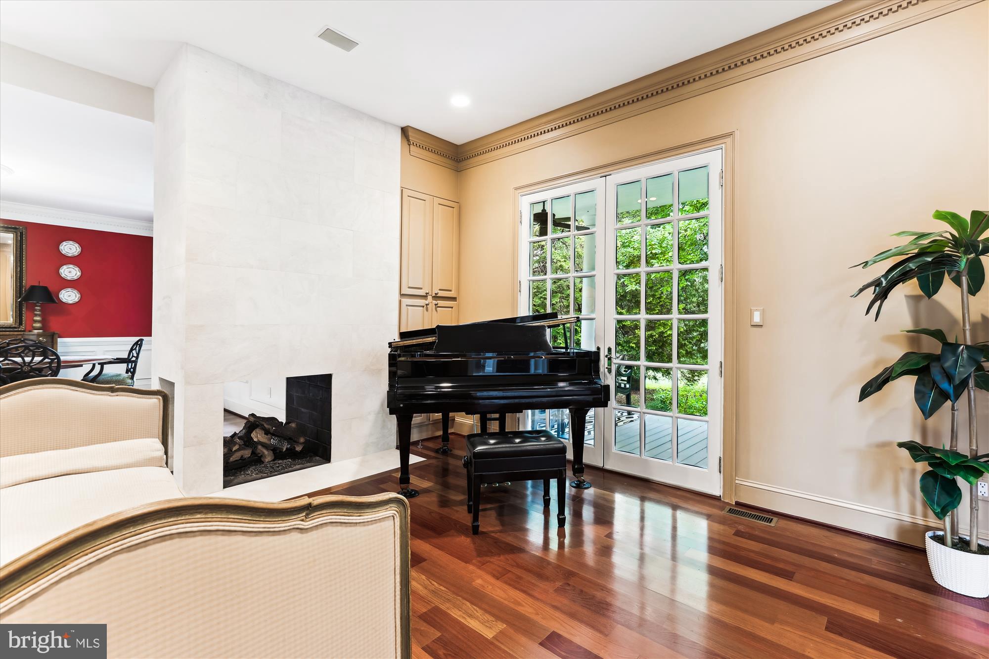 2740 HUNTER MILL ROAD