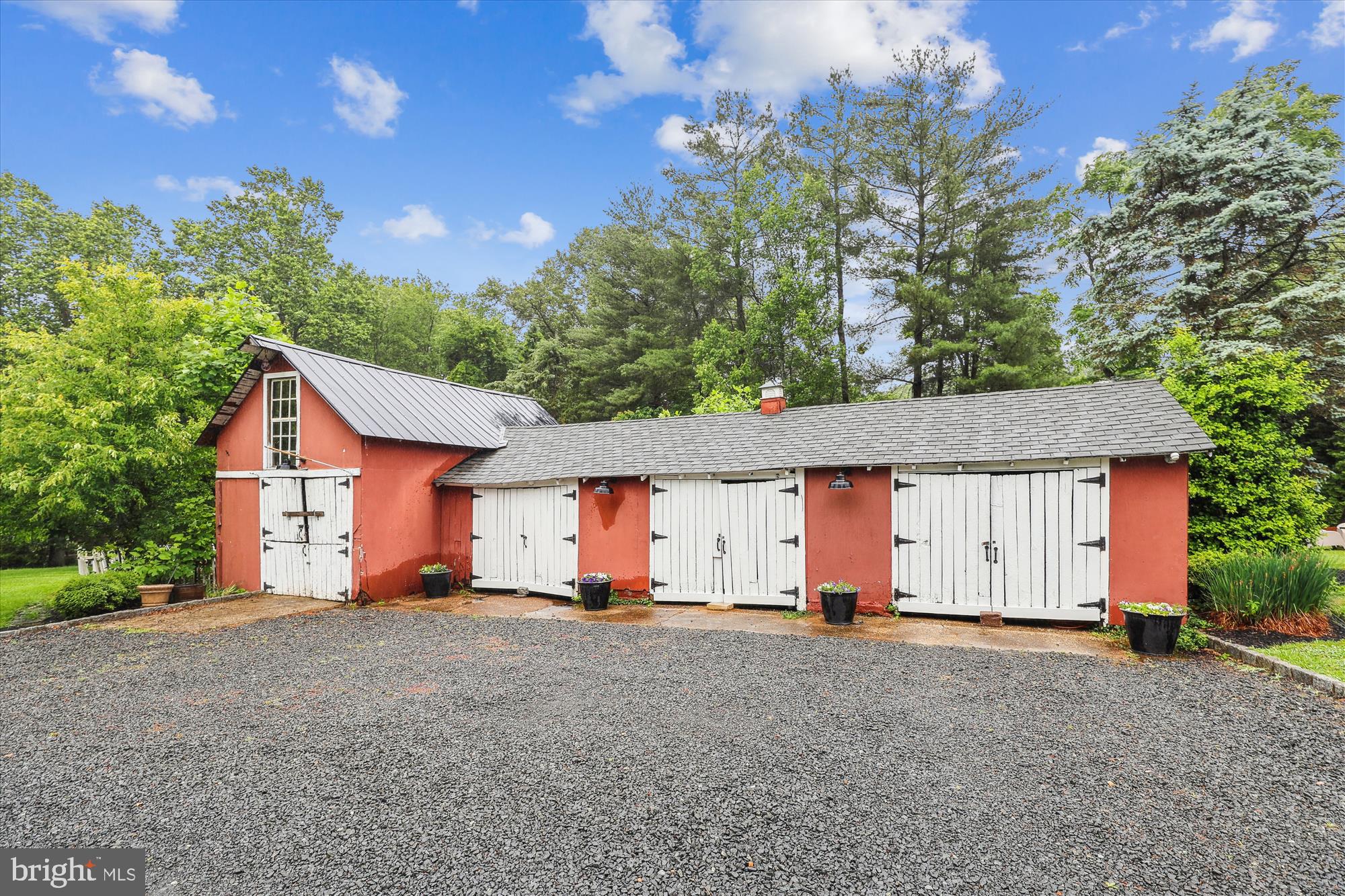 2740 HUNTER MILL ROAD