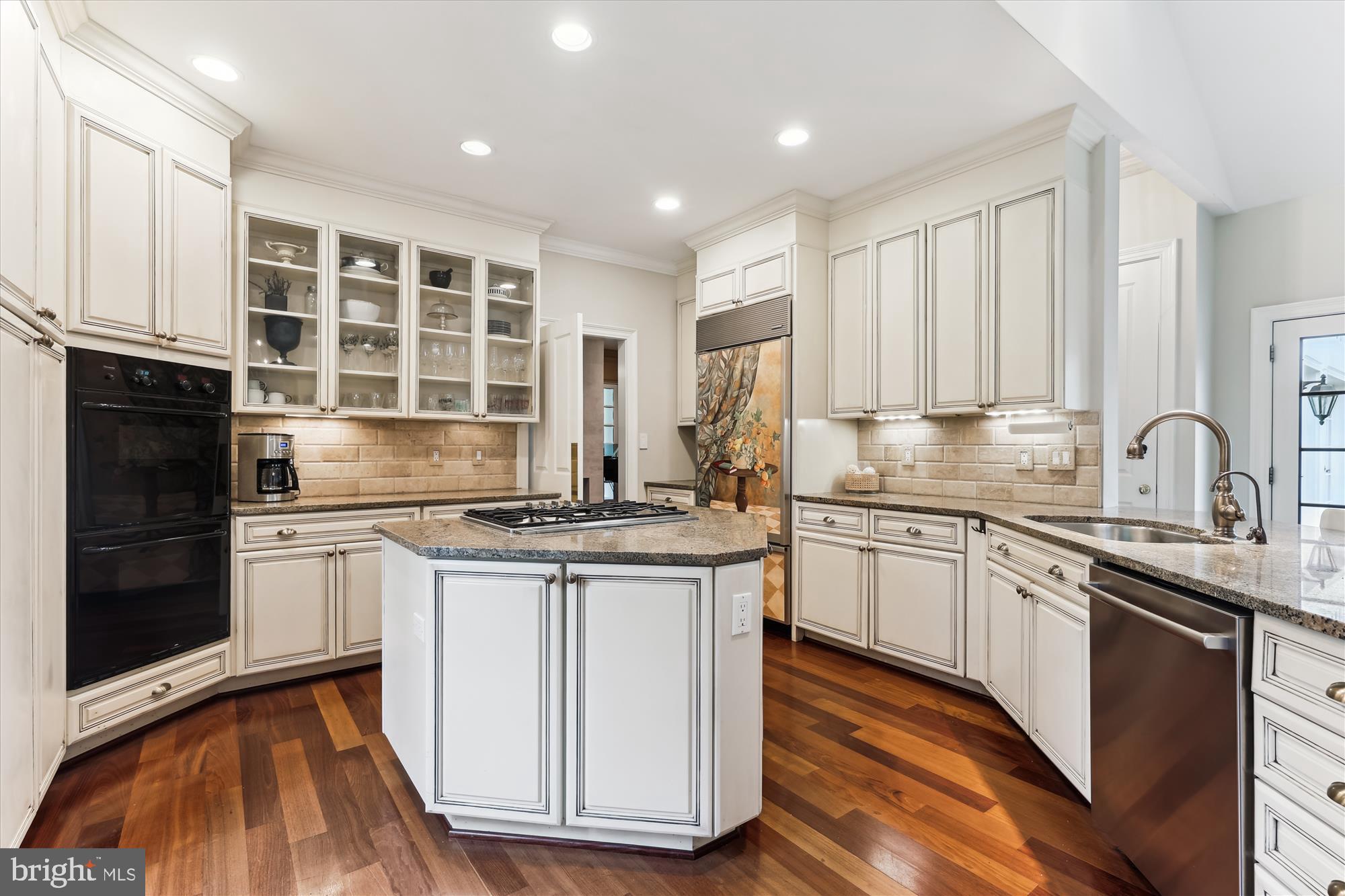 2740 HUNTER MILL ROAD