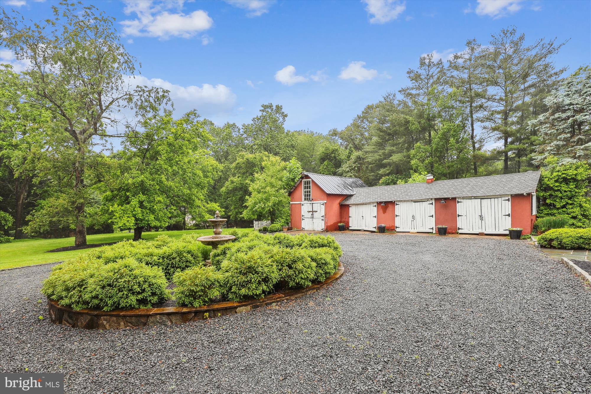 2740 HUNTER MILL ROAD